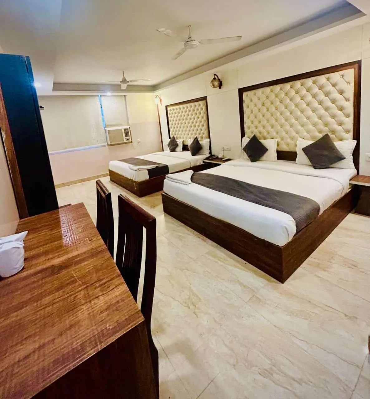 Bed in Hotel Airport City