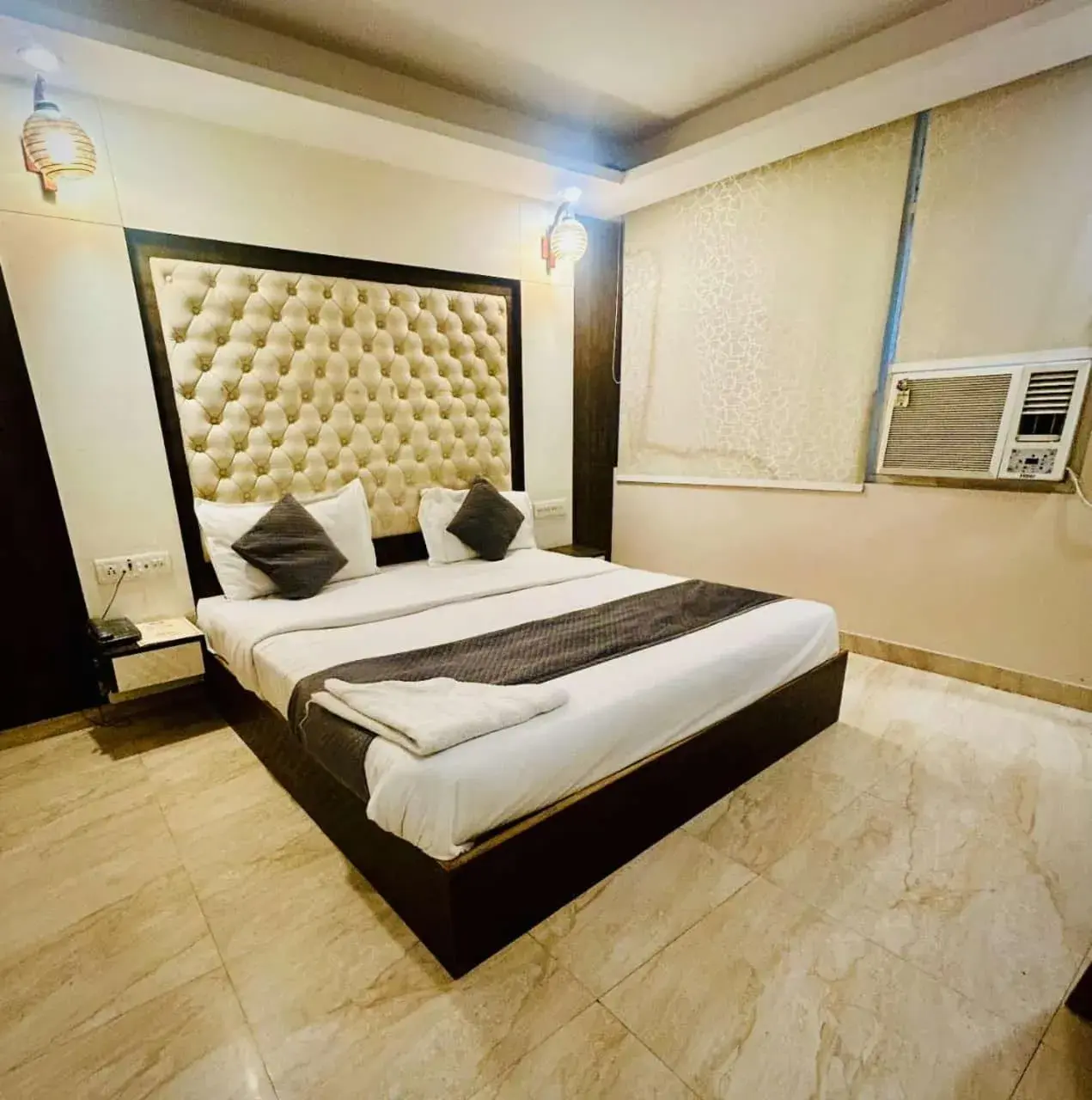 Bed in Hotel Airport City Bed in Hotel Airport City