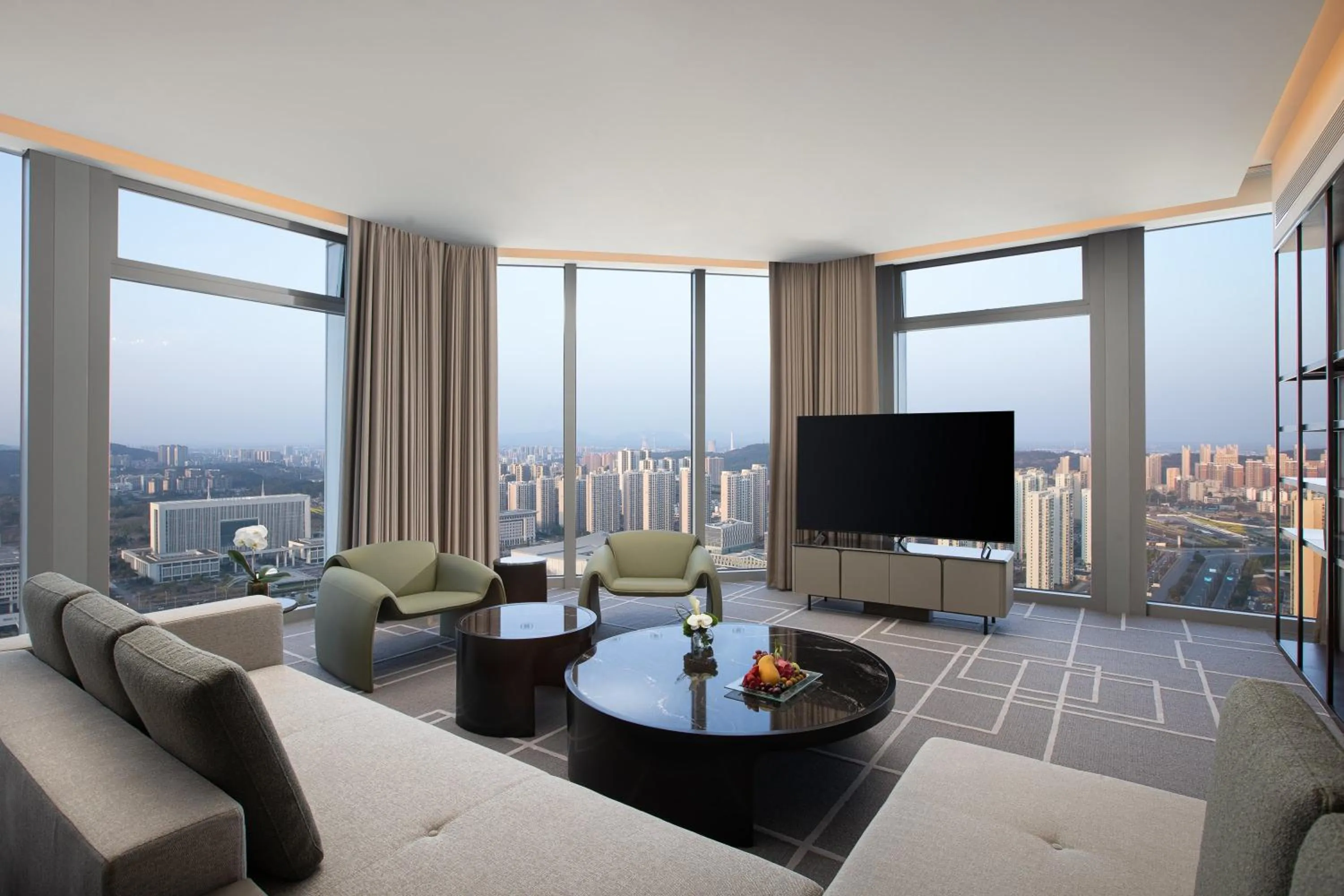 Photo of the whole room in Crowne Plaza Jingmen by IHG