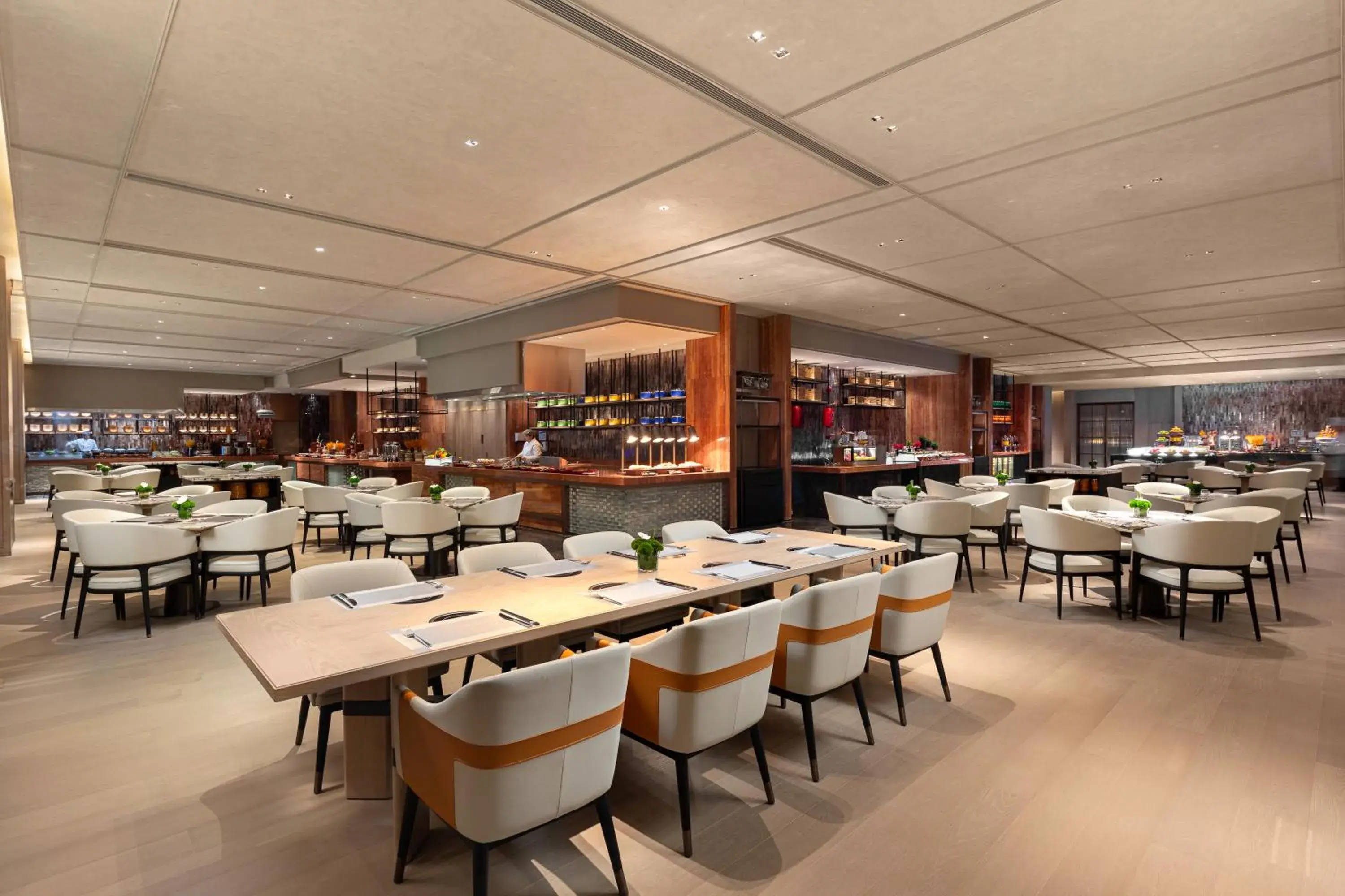 Restaurant/places to eat in Crowne Plaza Jingmen by IHG Restaurant/places to eat in Crowne Plaza Jingmen by IHG