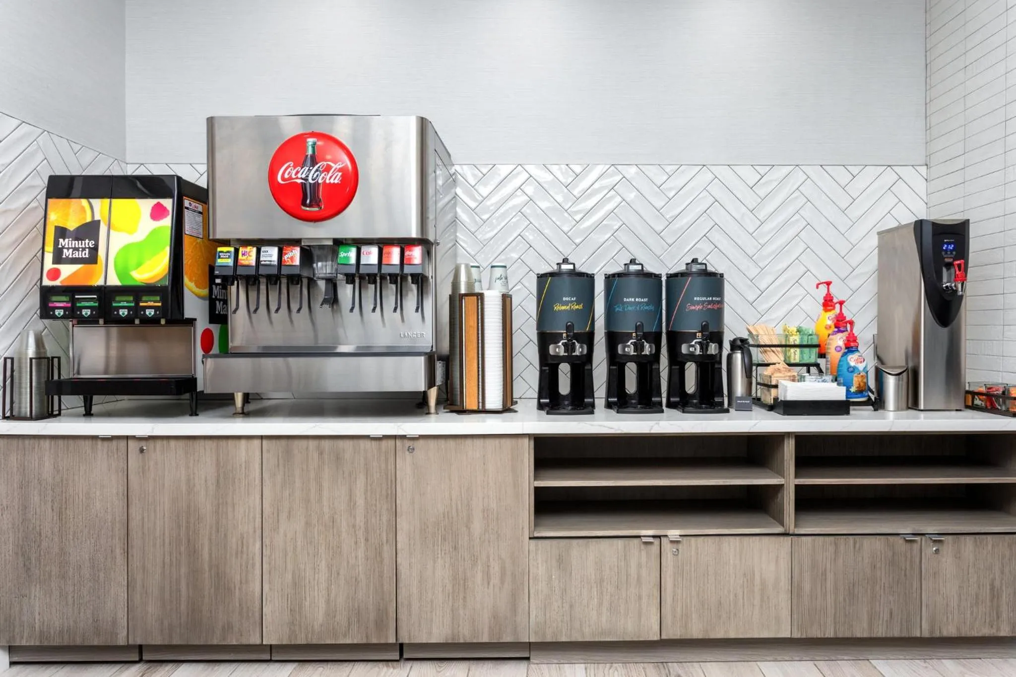 Breakfast in Staybridge Suites Ocala-near Equestrian-Aquatics by IHG