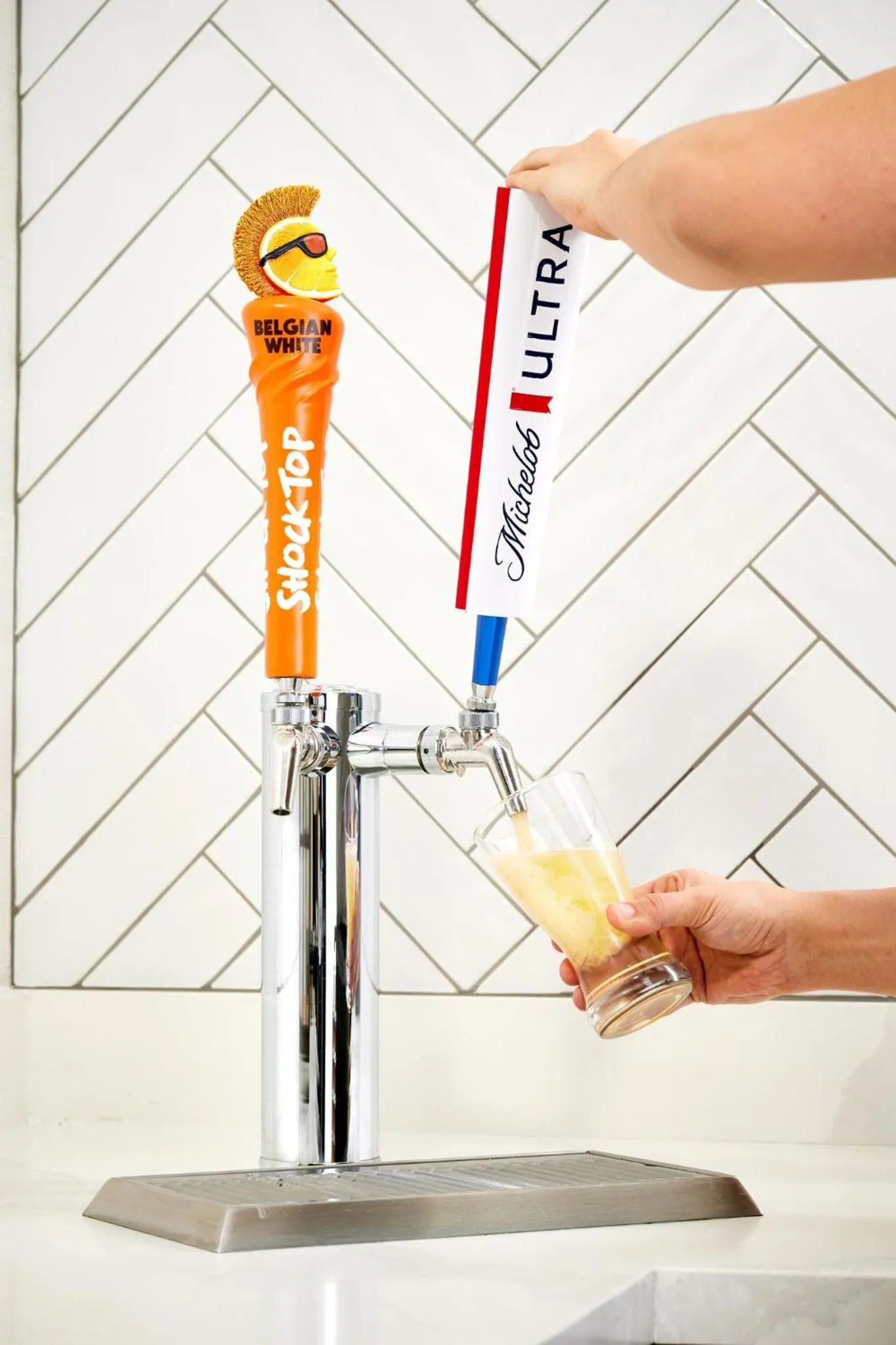 Lounge or bar in Staybridge Suites Ocala-near Equestrian-Aquatics by IHG