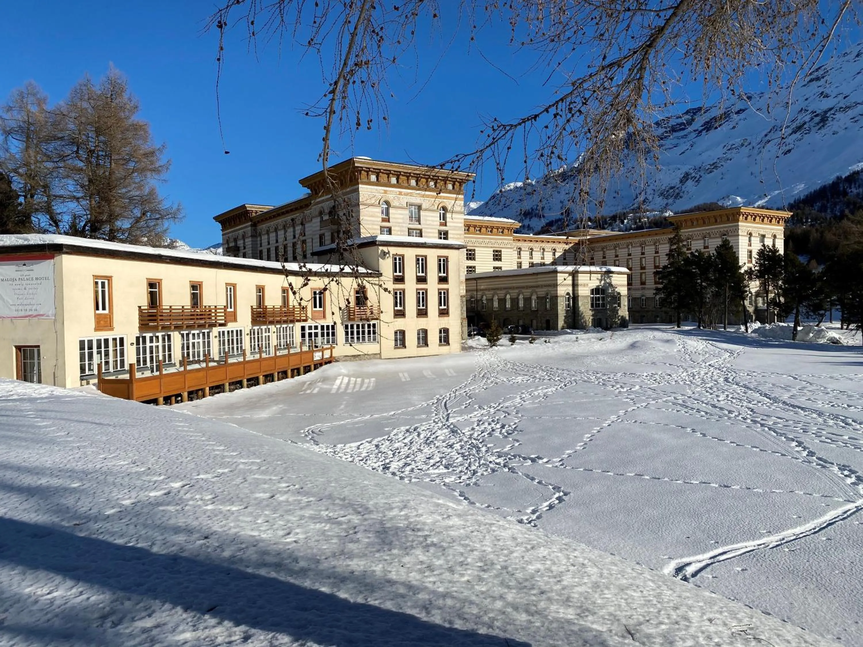 Property building in Maloja Palace Residence Engadin-St Moritz CO2-Neutral