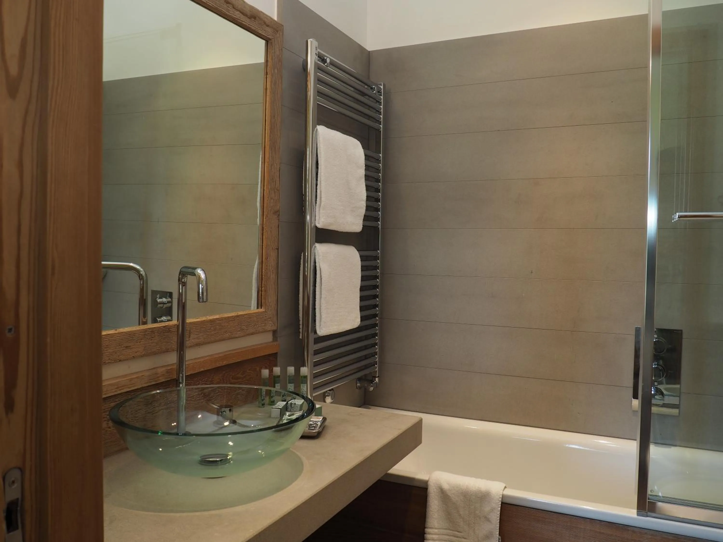 Bathroom in Maloja Palace Residence Engadin-St Moritz CO2-Neutral
