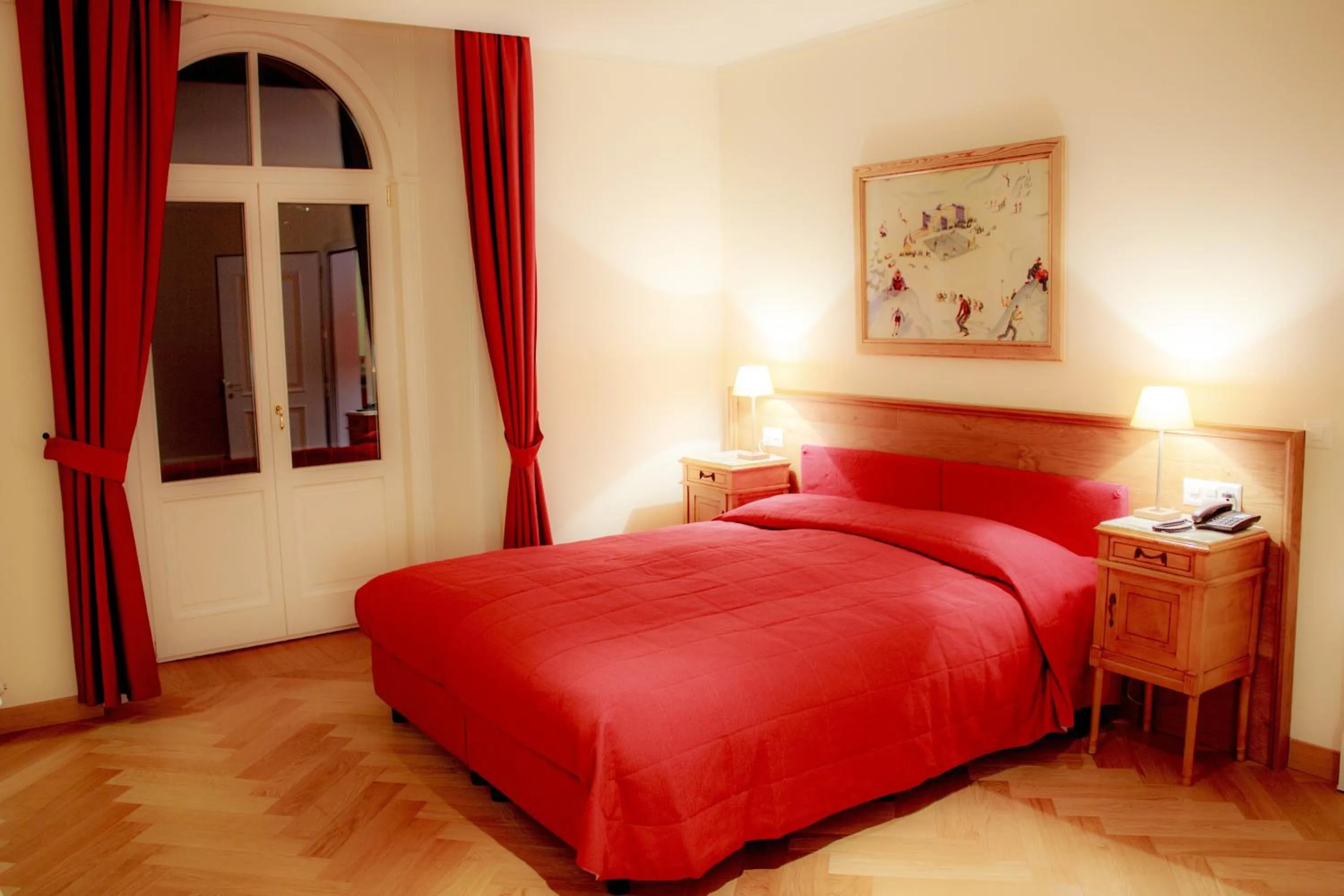 Bedroom, Bed in Maloja Palace Residence Engadin-St Moritz CO2-Neutral