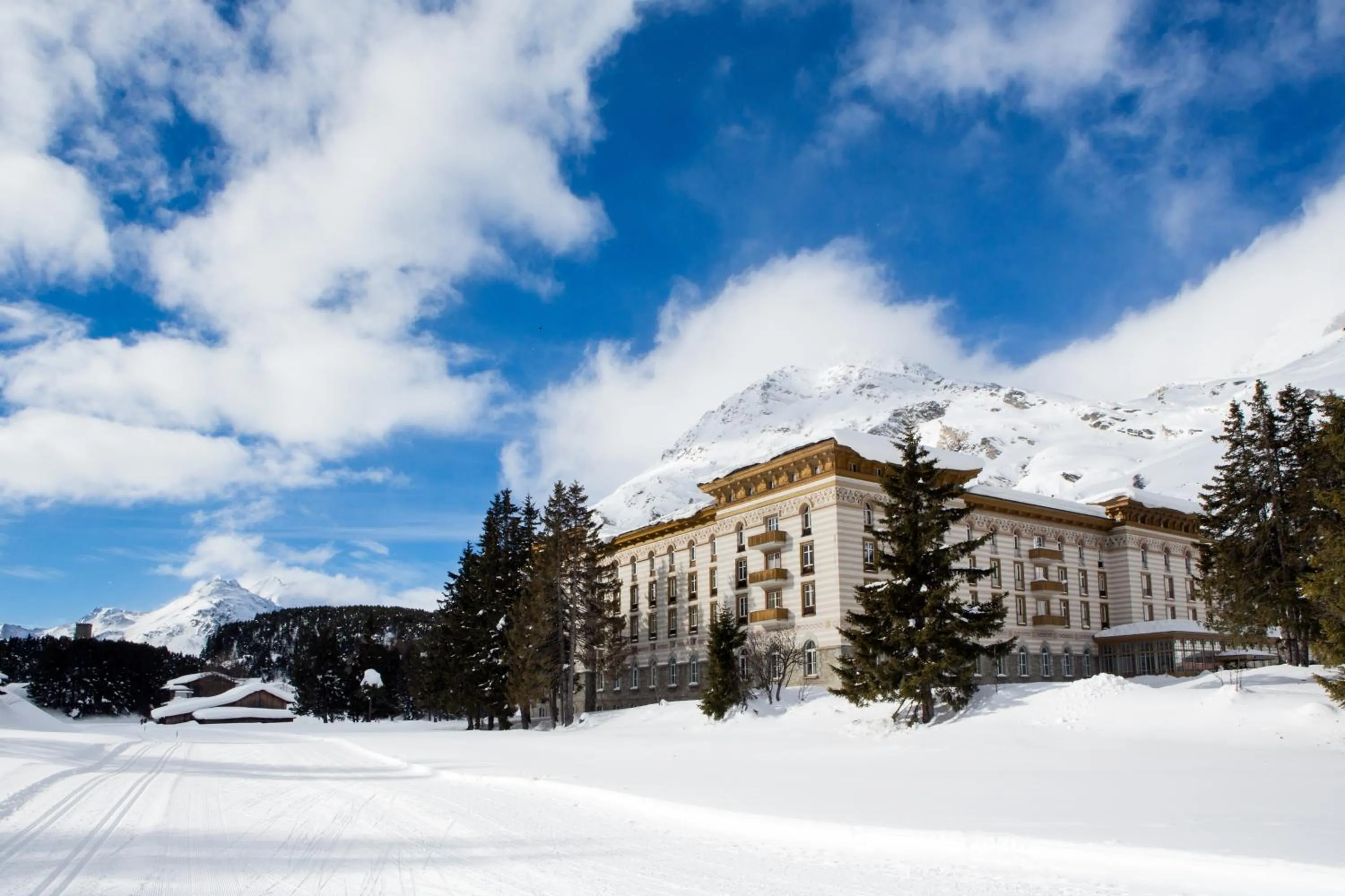 Property building in Maloja Palace Residence Engadin-St Moritz CO2-Neutral
