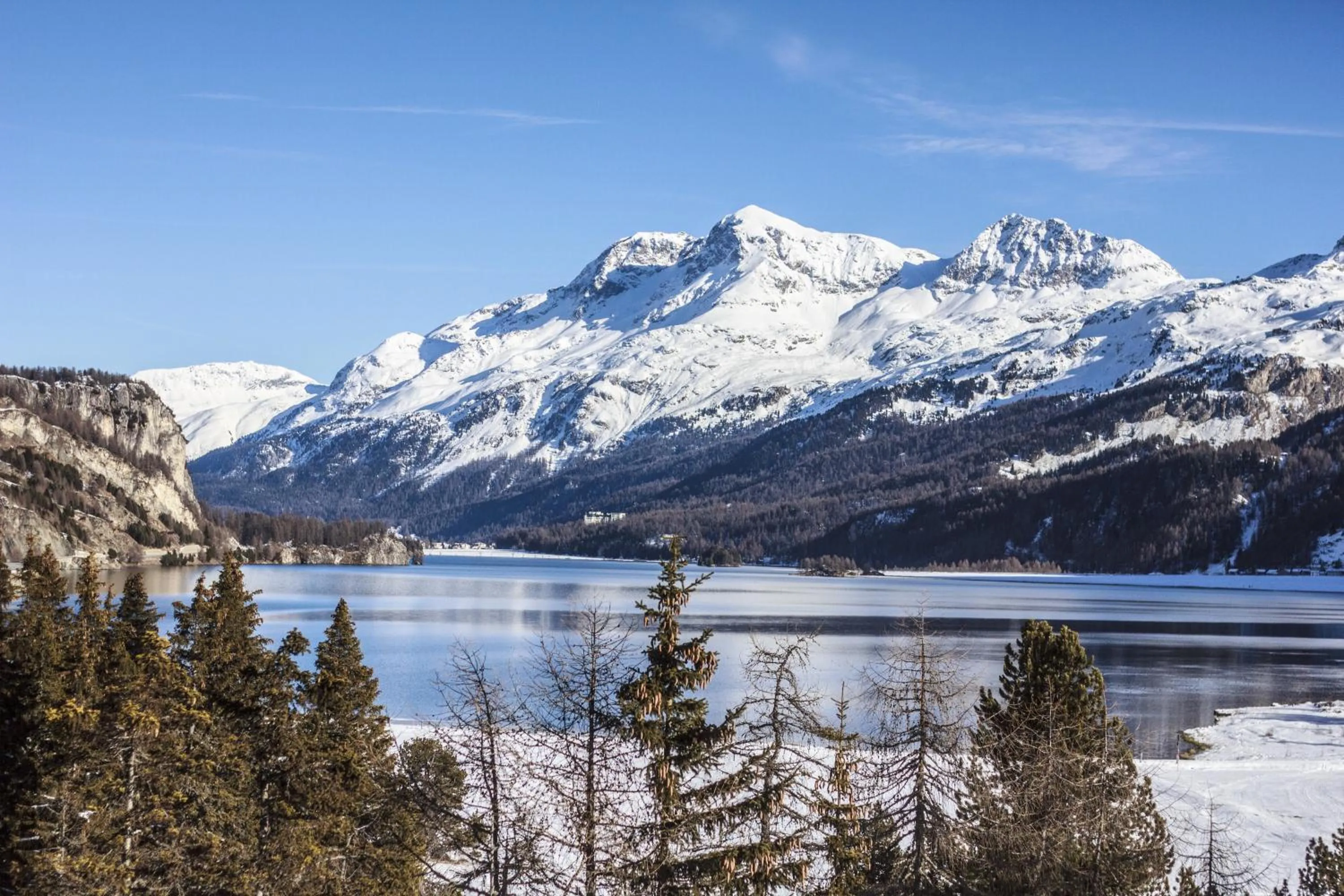 Natural landscape in Maloja Palace Residence Engadin-St Moritz CO2-Neutral