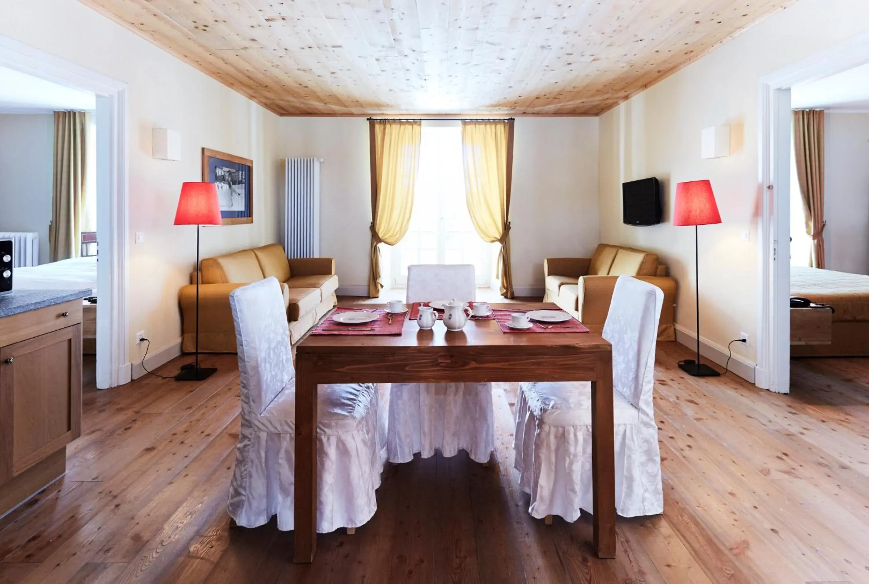 Family Apartment with Lake View in Maloja Palace Residence Engadin-St Moritz CO2-Neutral Family Apartment with Lake View in Maloja Palace Residence Engadin-St Moritz CO2-Neutral
