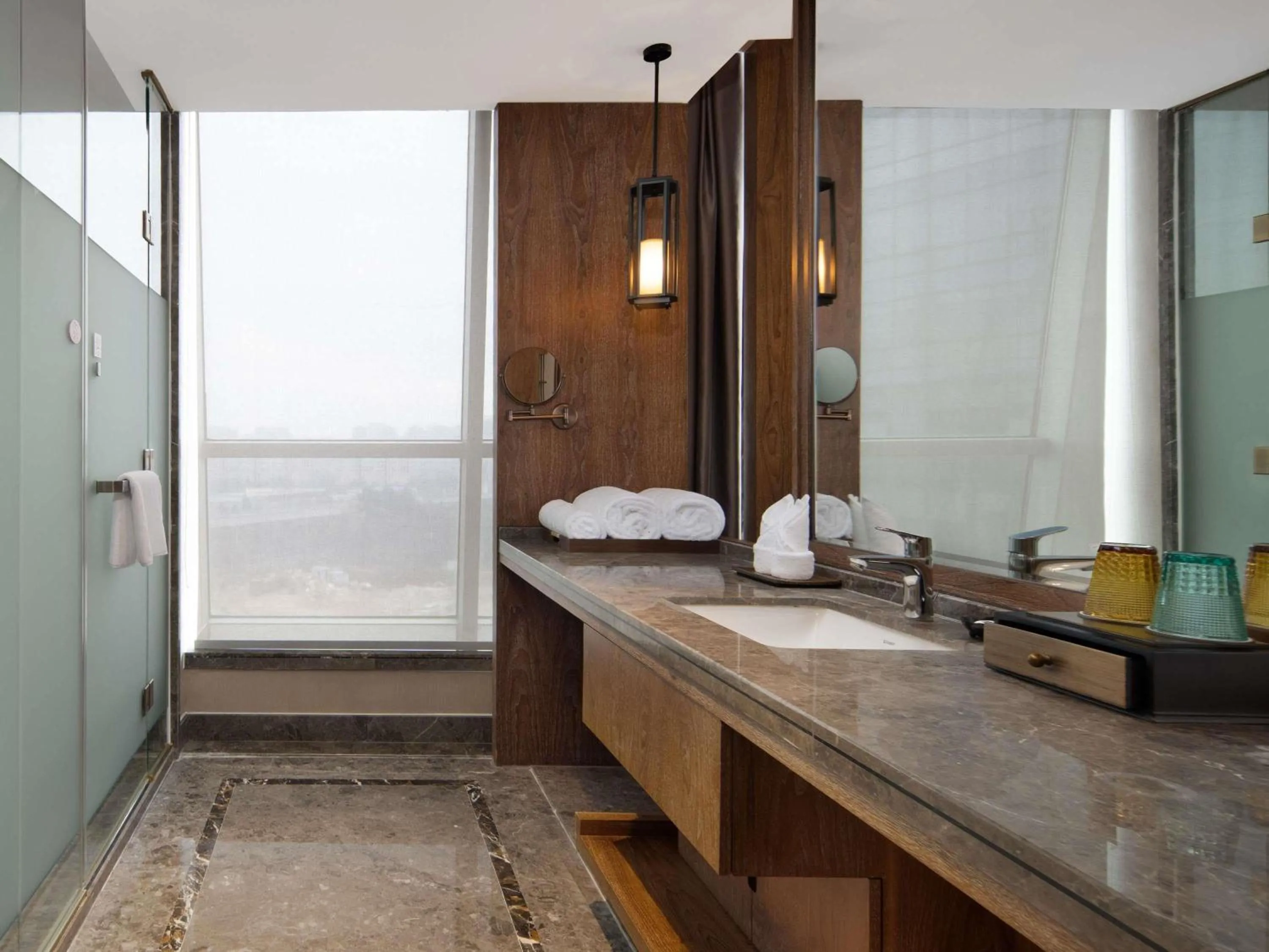 Bedroom in Grand Mercure Kunming South