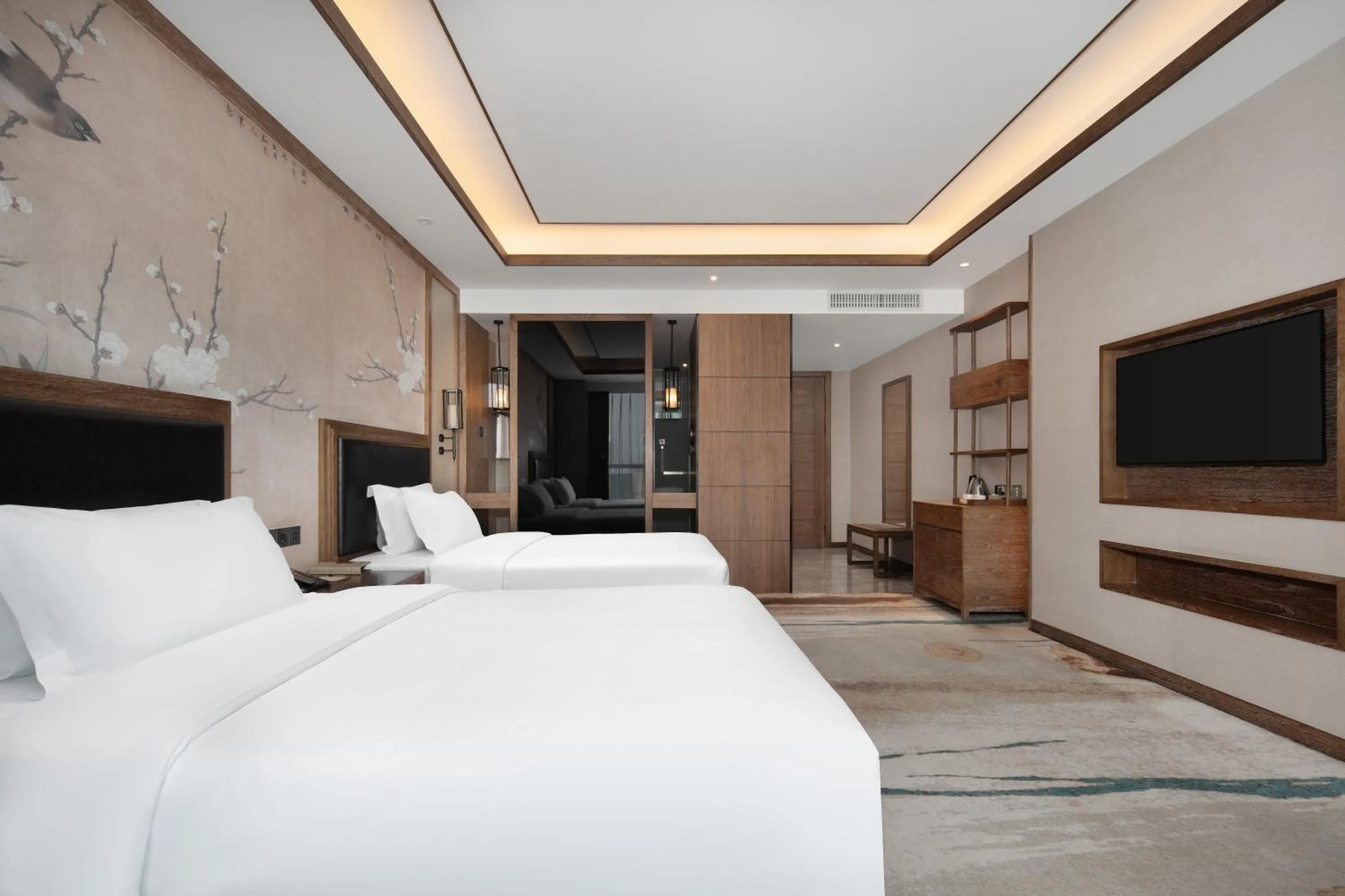 Bed in Grand Mercure Kunming South