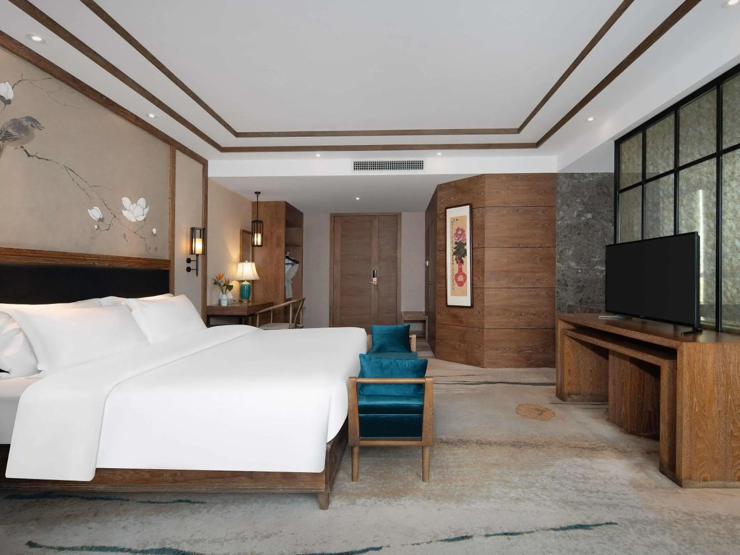 Bedroom, Bed in Grand Mercure Kunming South Bedroom, Bed in Grand Mercure Kunming South