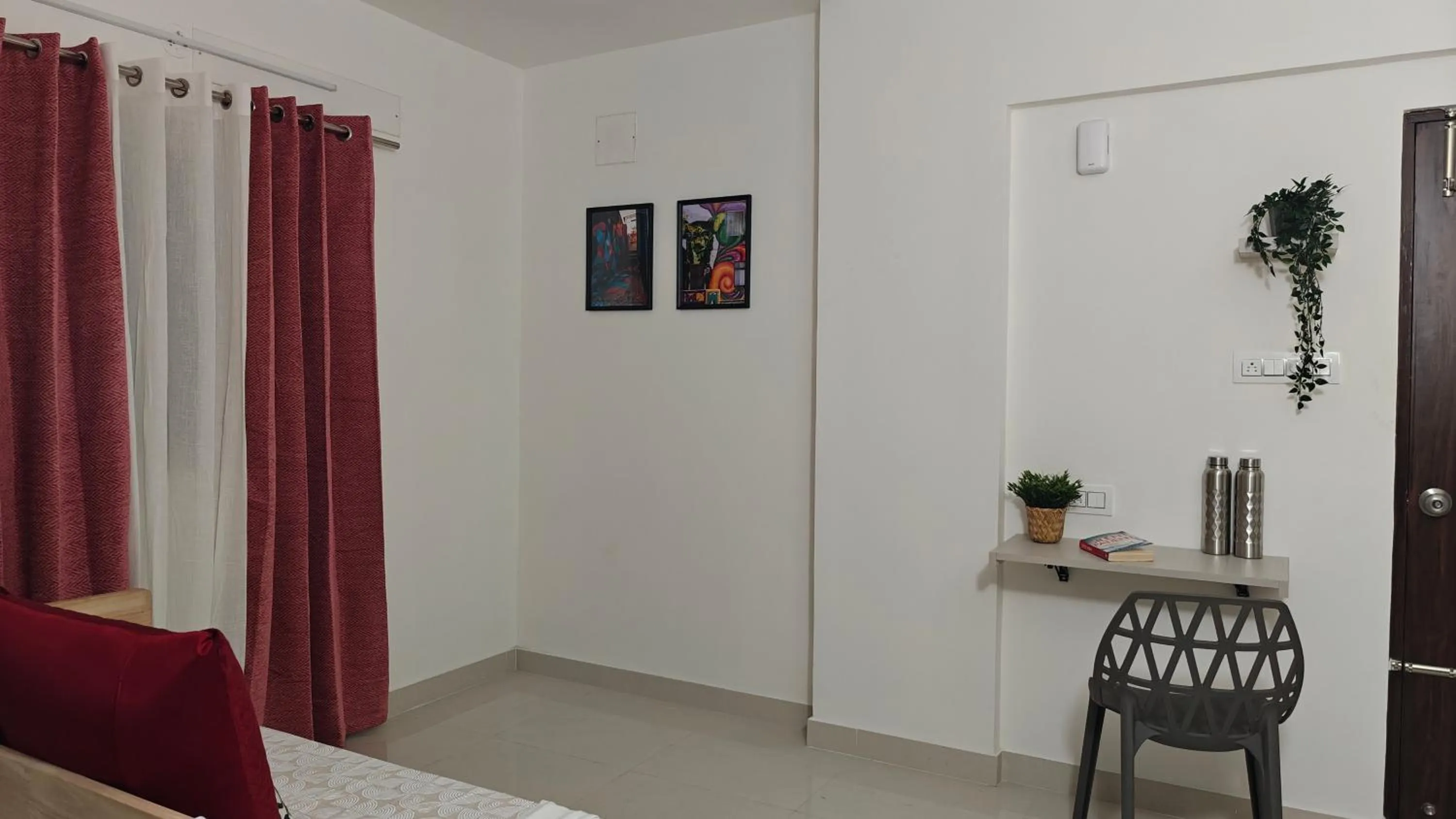 3 Home Tales (Brookefield)