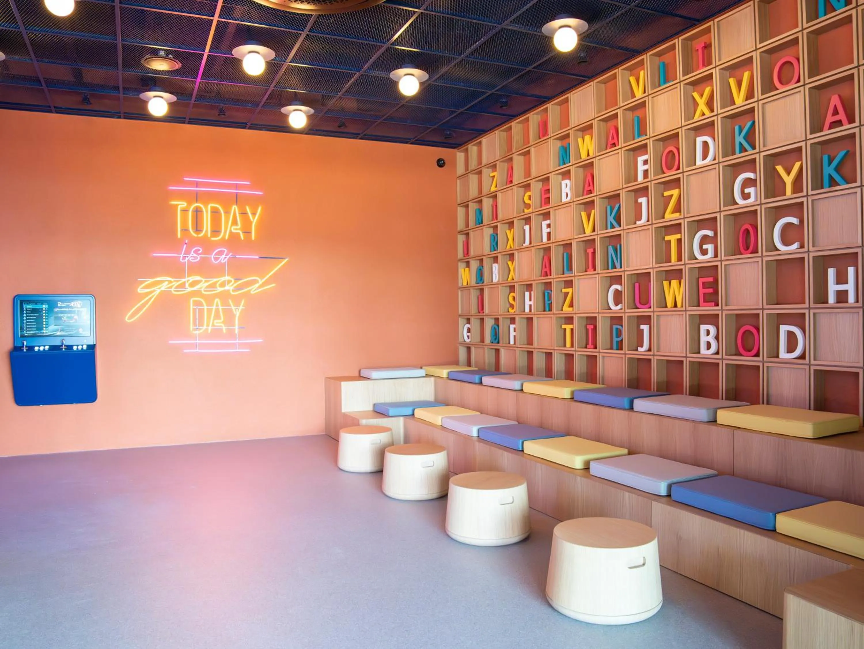 Entertainment in Calista Luxury Resort