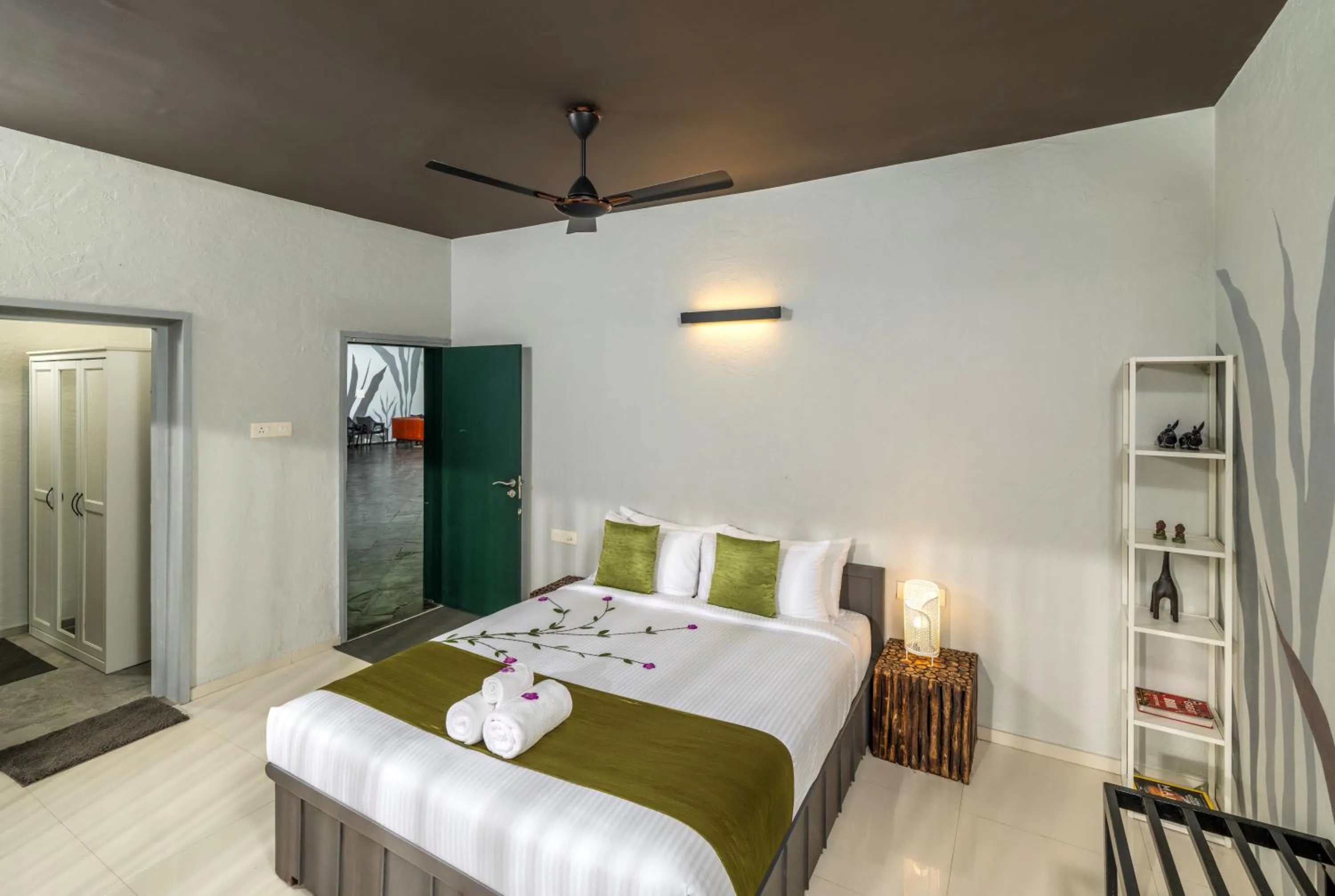 Bedroom, Bed in Ela Luxury Stay