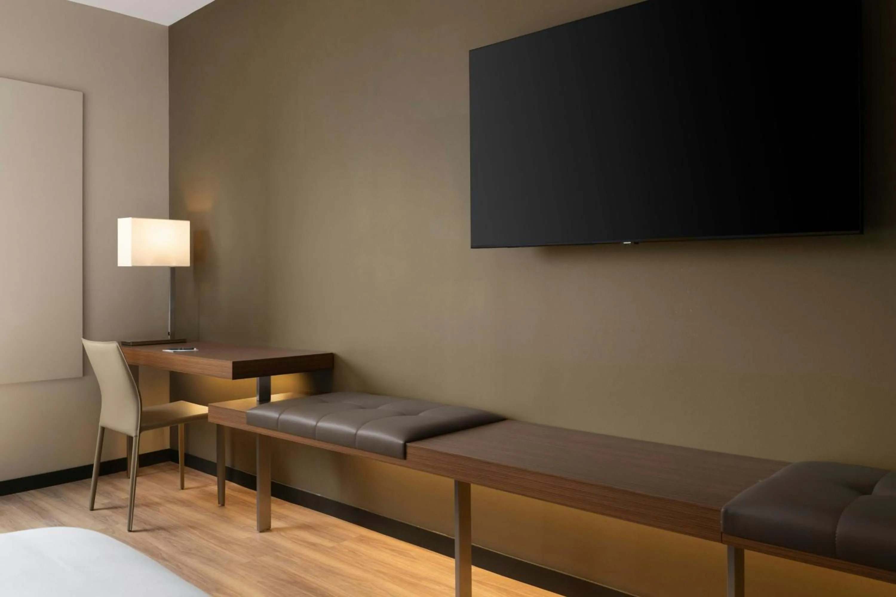 Photo of the whole room, Bed in AC Hotel Detroit at the Bonstelle