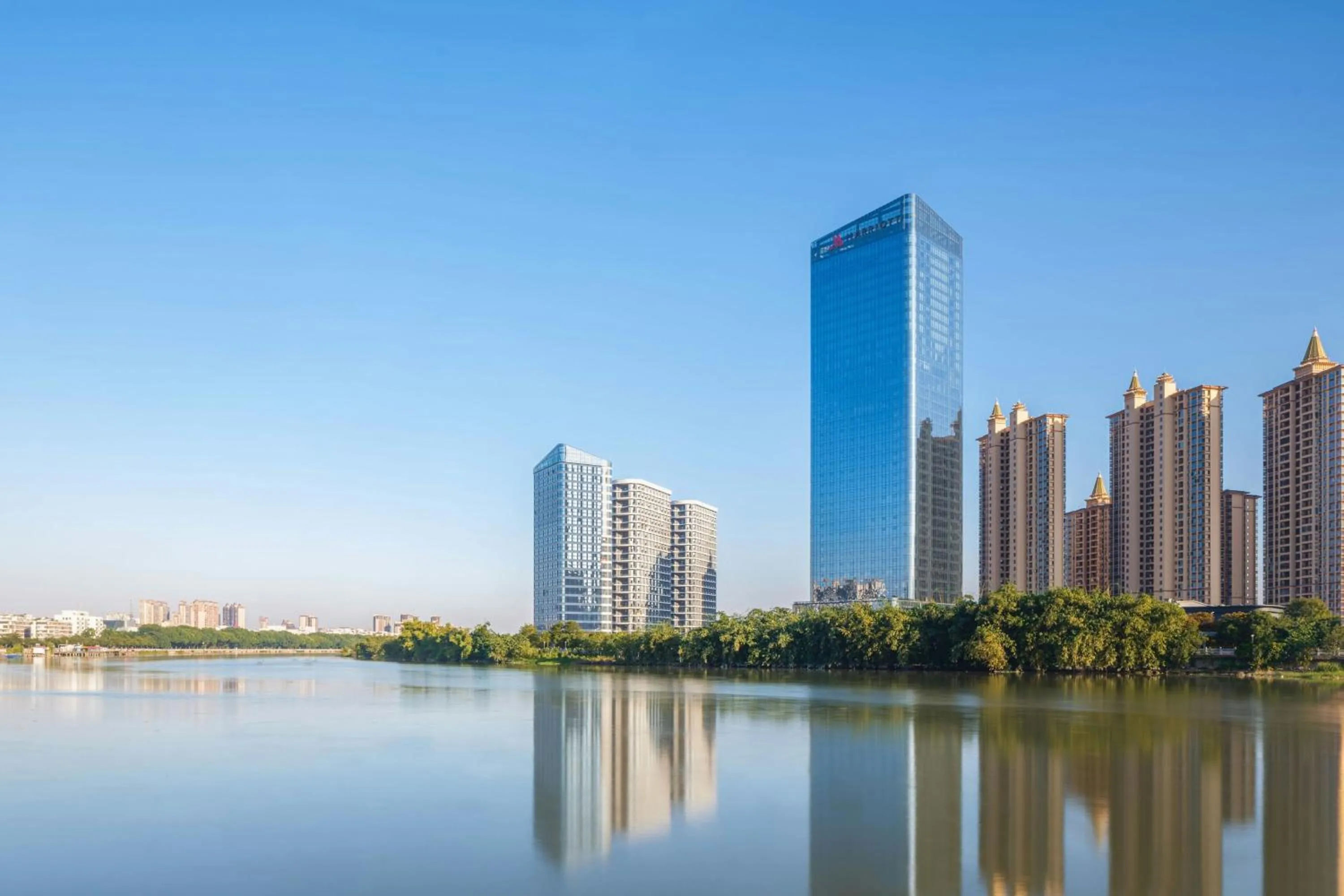 Property building in Jieyang Marriott Hotel