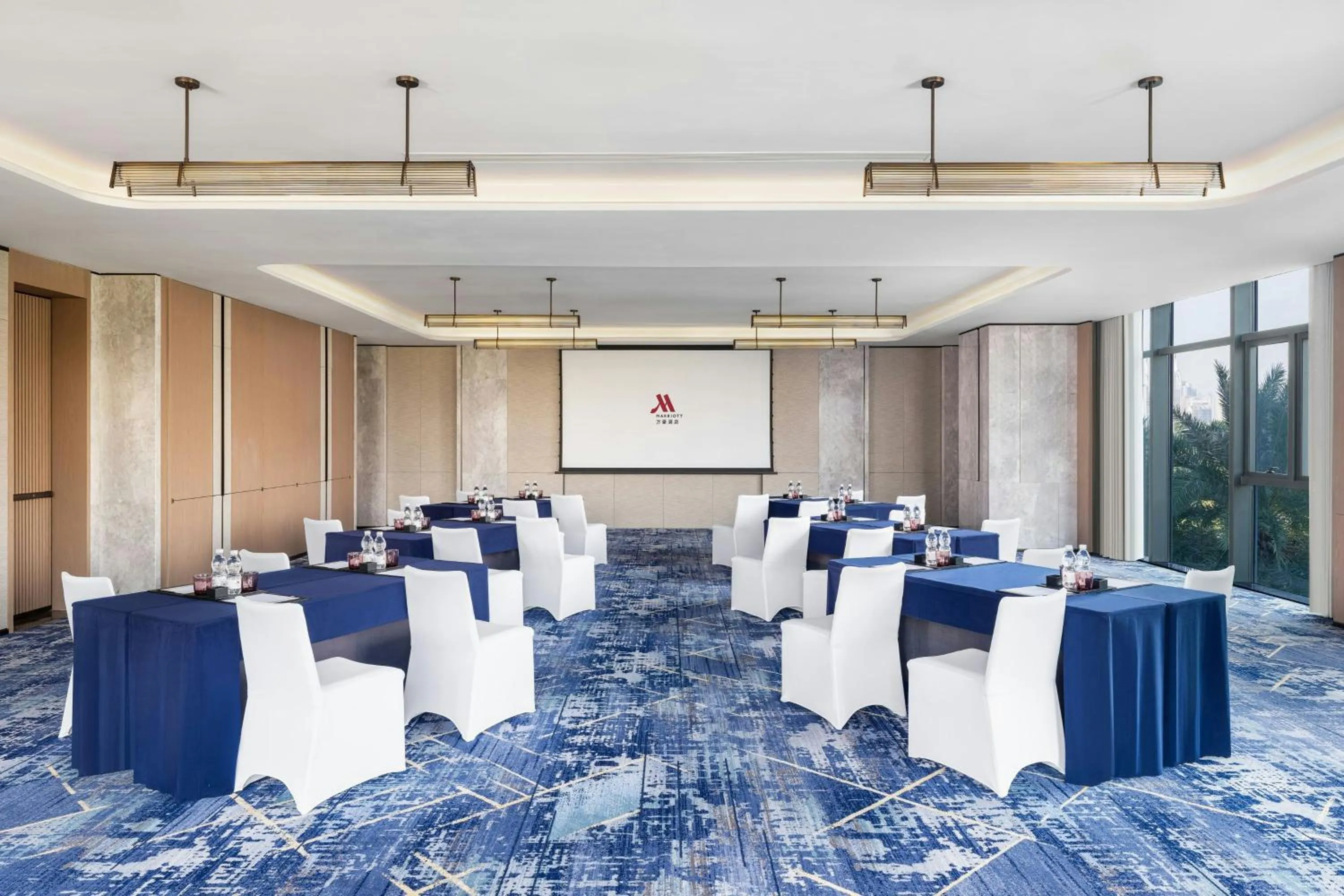 Meeting/conference room in Jieyang Marriott Hotel