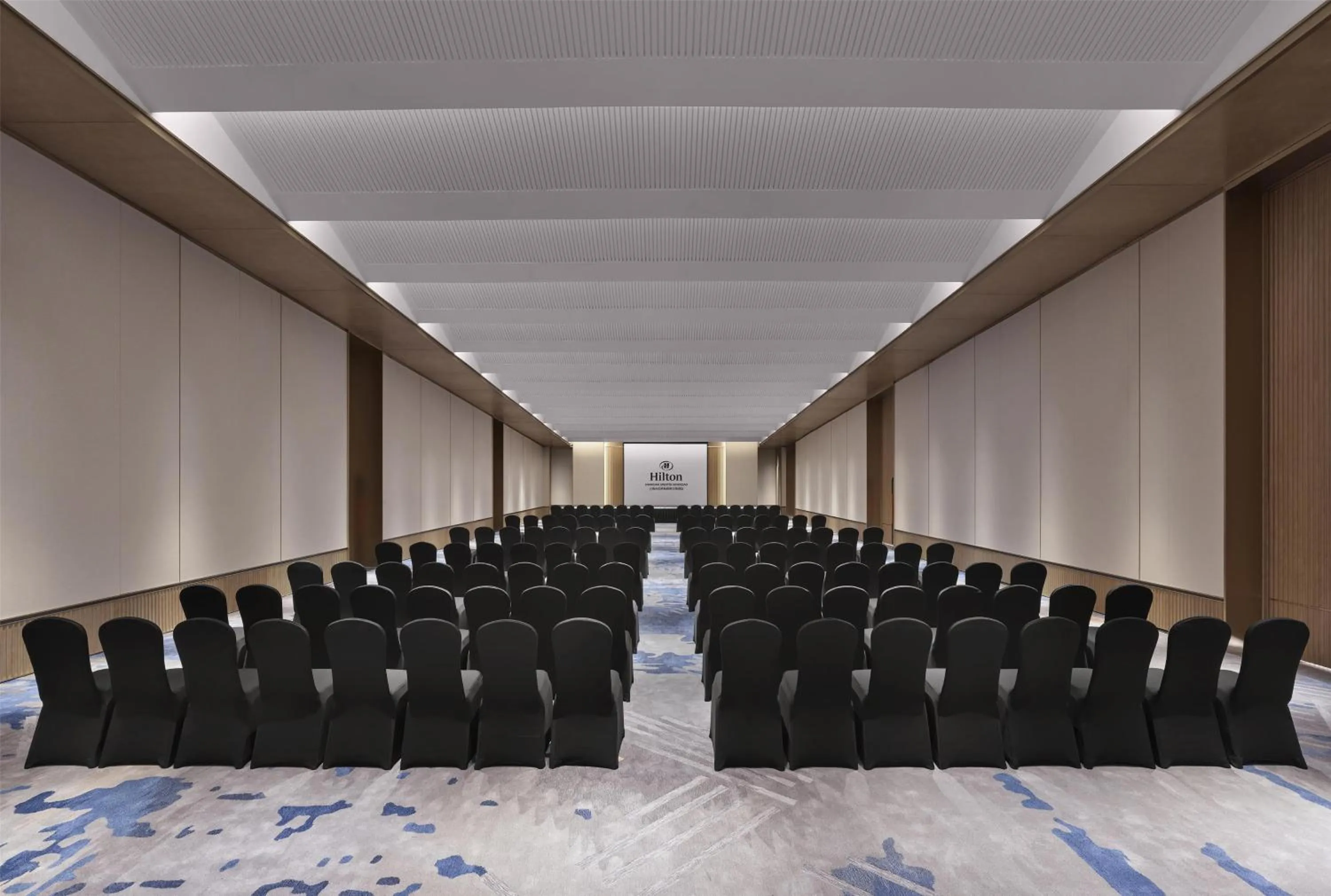 Meeting/conference room in Hilton Shanghai Greater Hongqiao