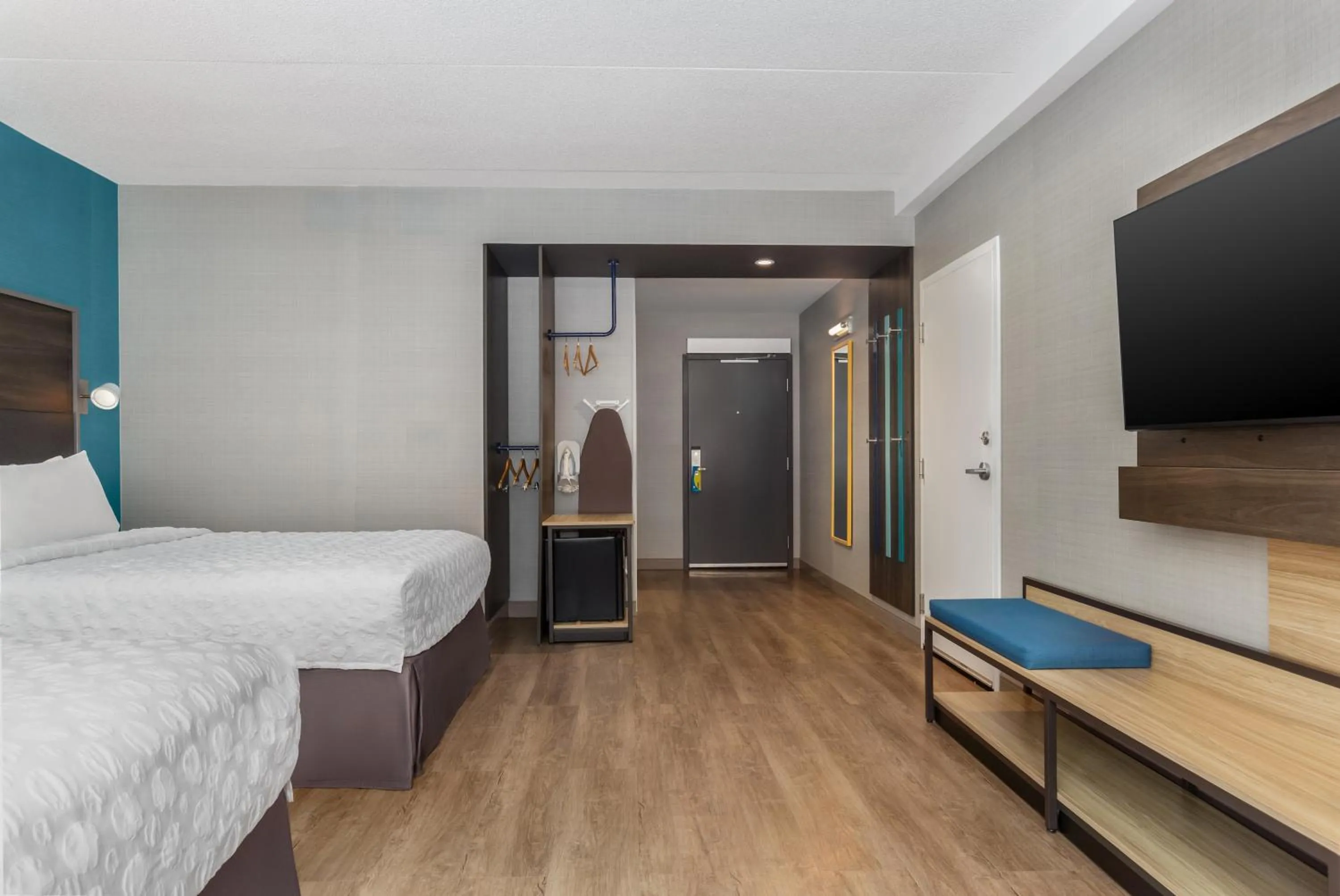 Bed in Tru By Hilton Bracebridge, On