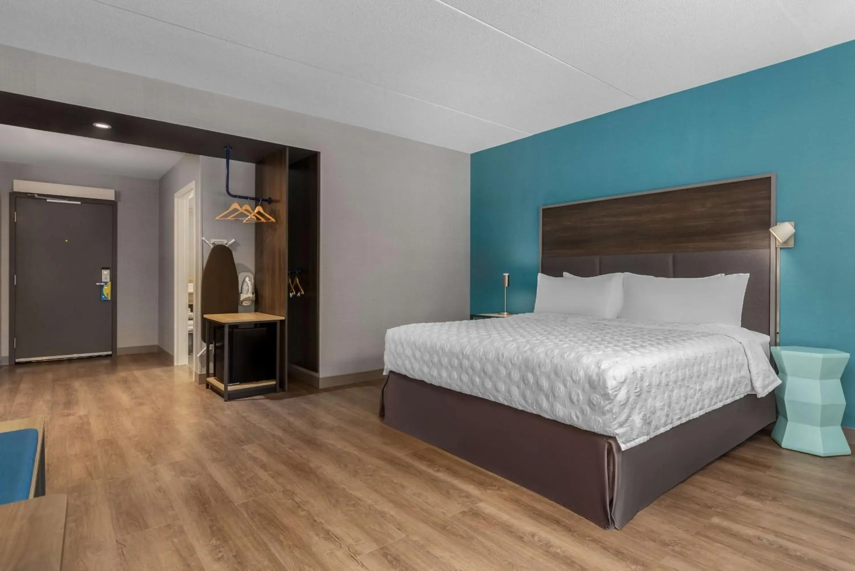 Bed in Tru By Hilton Bracebridge, On Bed in Tru By Hilton Bracebridge, On