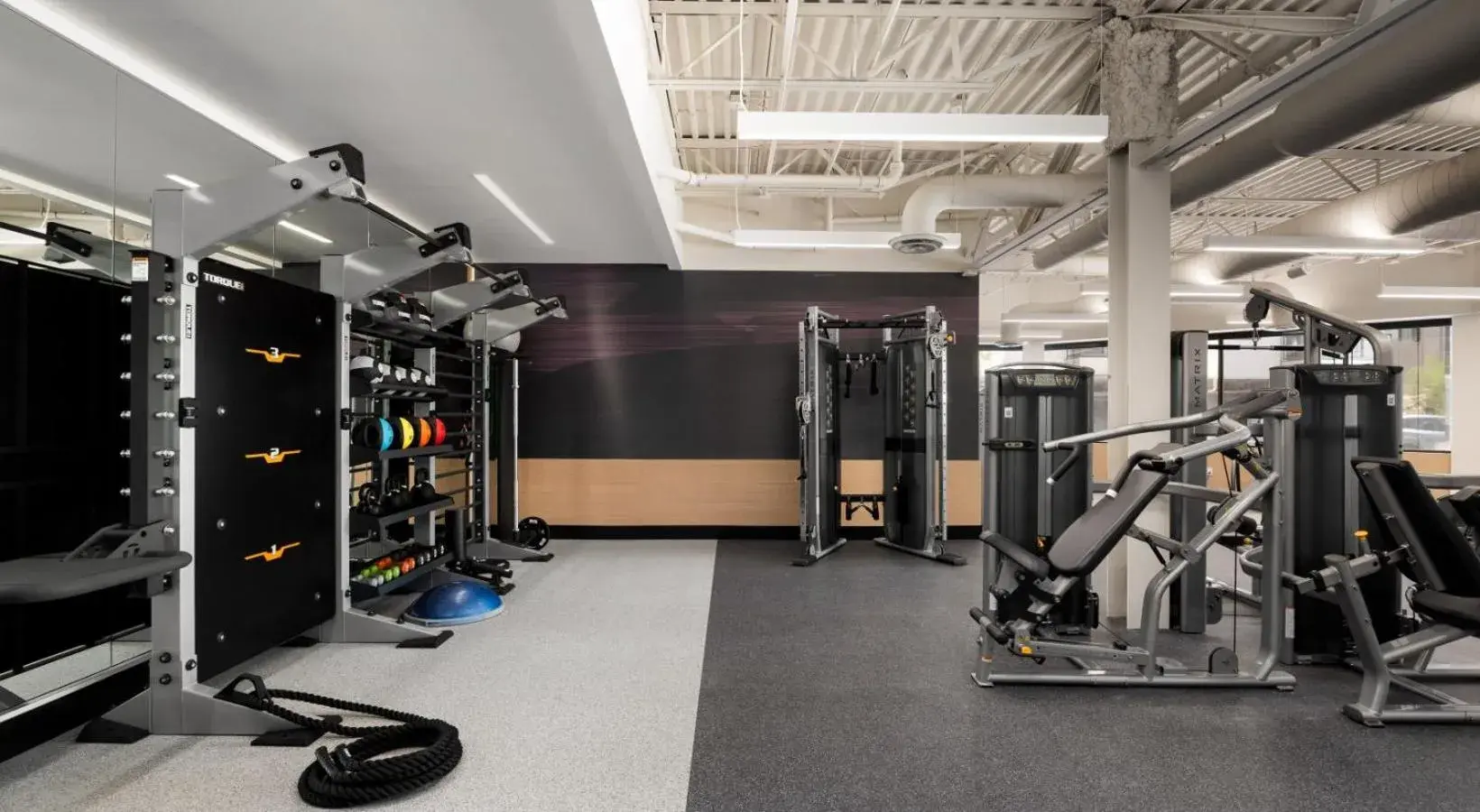 Fitness centre/facilities in Sentral Alloy Midtown Fitness centre/facilities in Sentral Alloy Midtown