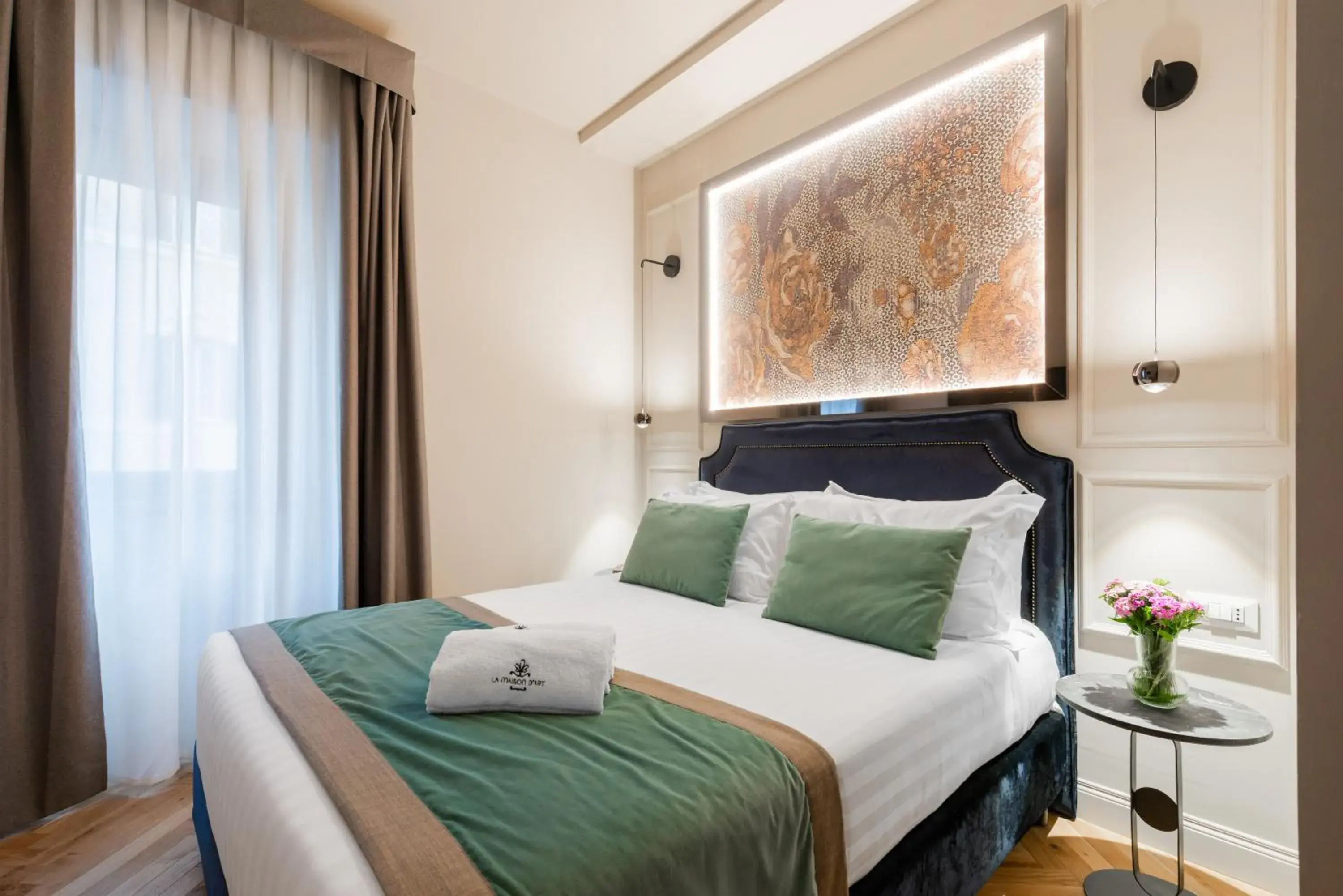 Two-Bedroom Family Apartment in H77 Apartments - Maison D'Art Collection Two-Bedroom Family Apartment in H77 Apartments - Maison D'Art Collection