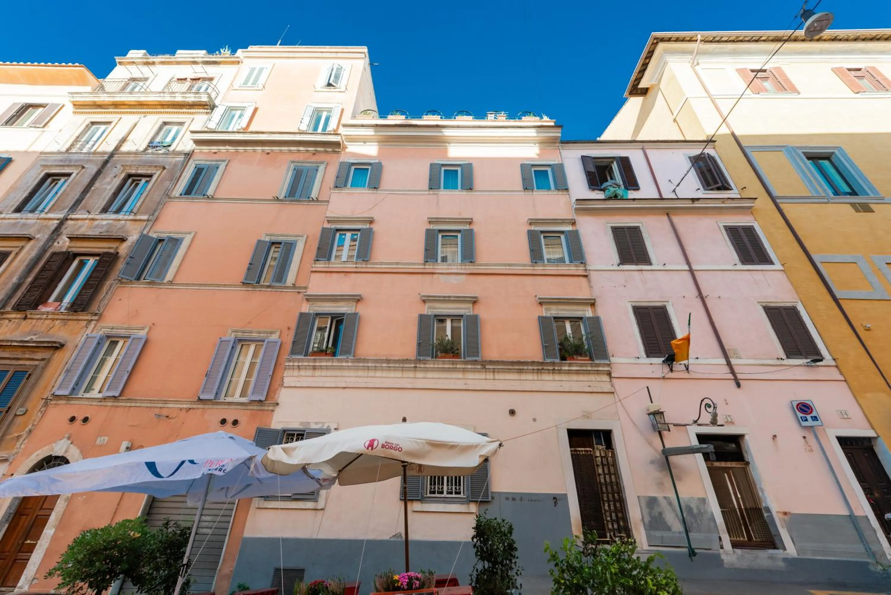 Property building in H77 Apartments - Maison D'Art Collection