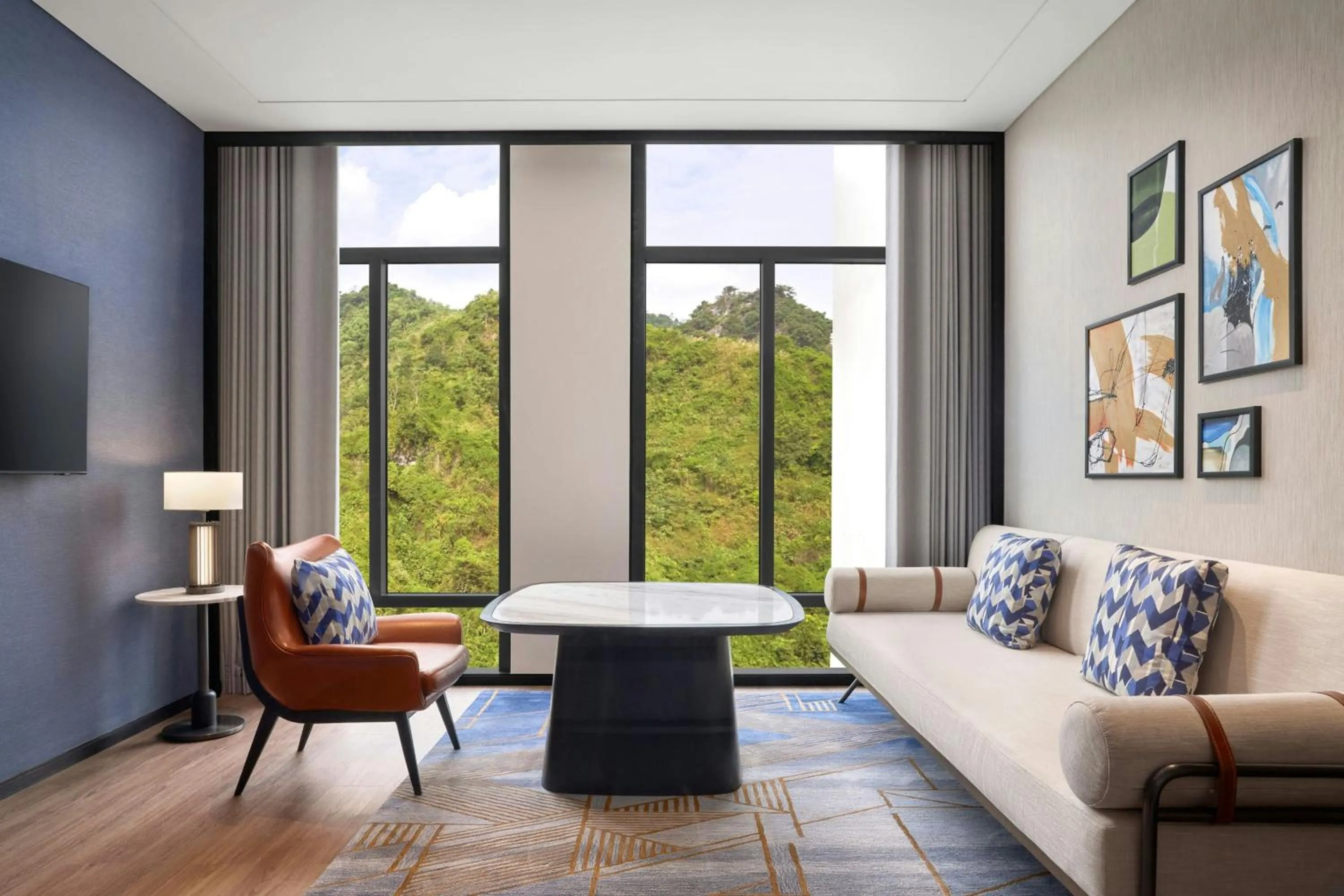 Living room in Four Points by Sheraton Ha Giang