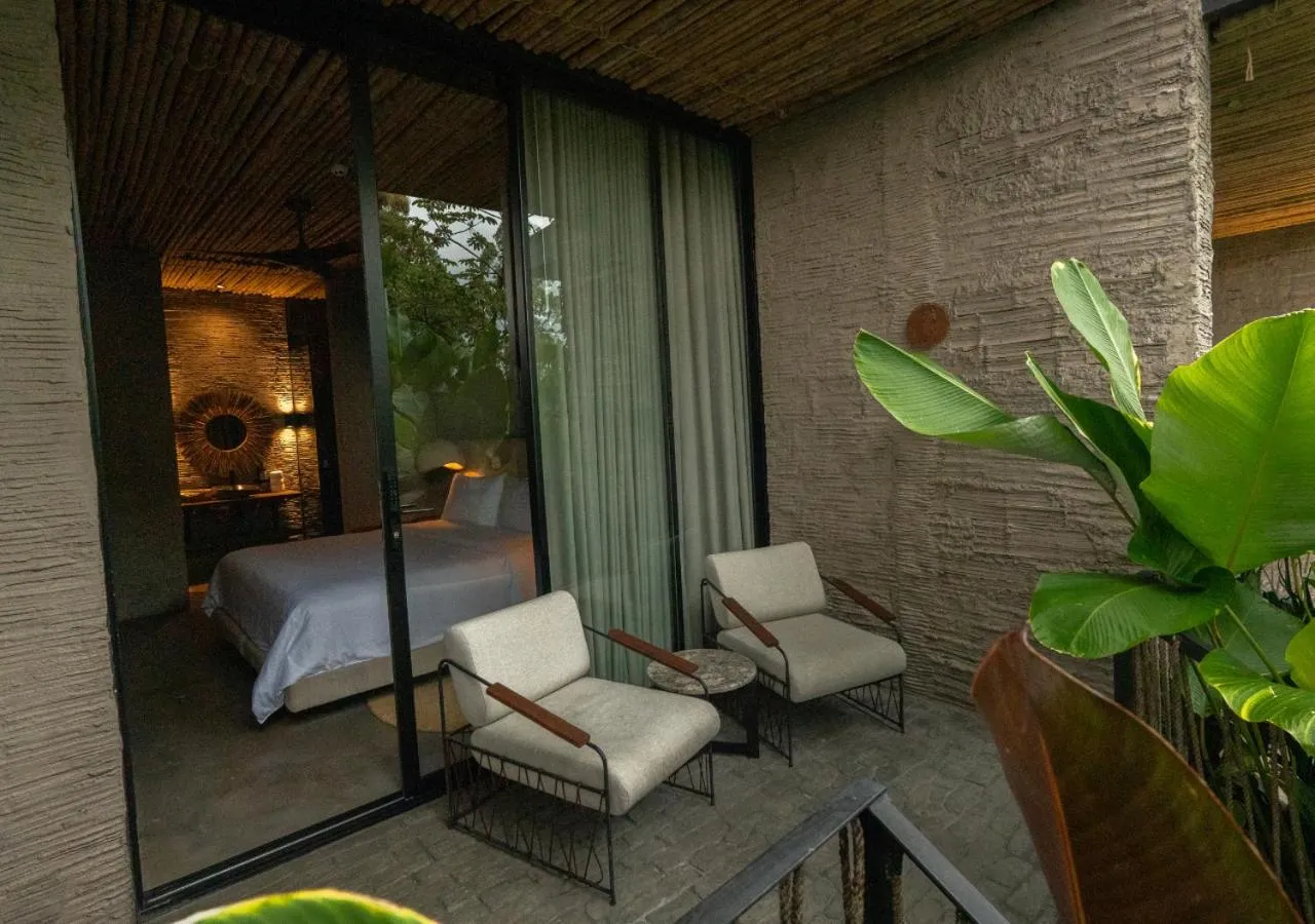 Facade/entrance in Hotel Casa Tuirak