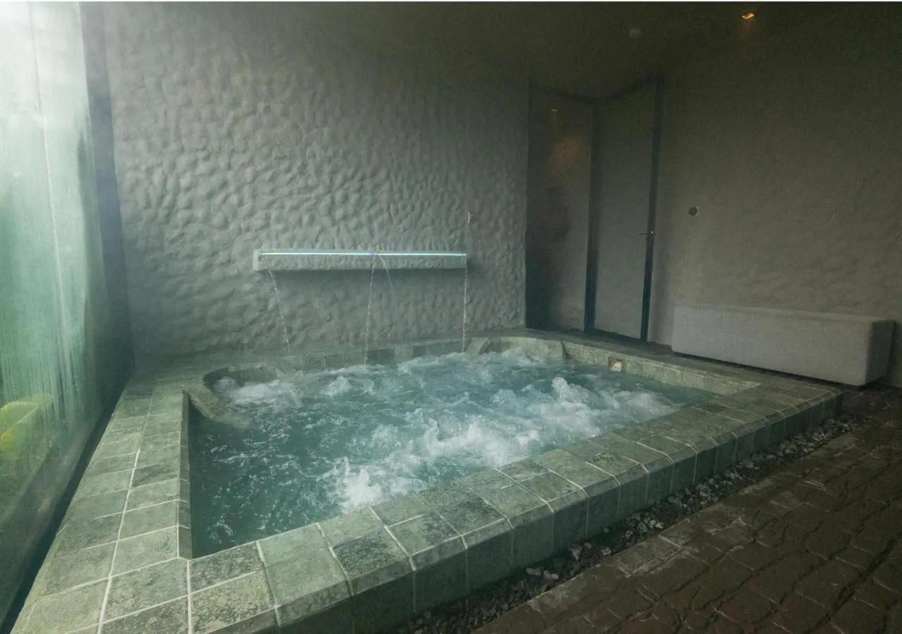Hot Tub in Hotel Casa Tuirak