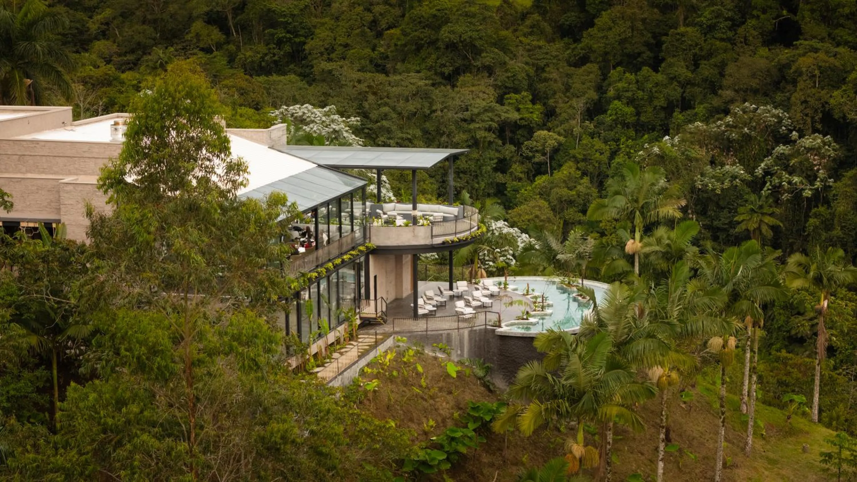 Property building in Hotel Casa Tuirak