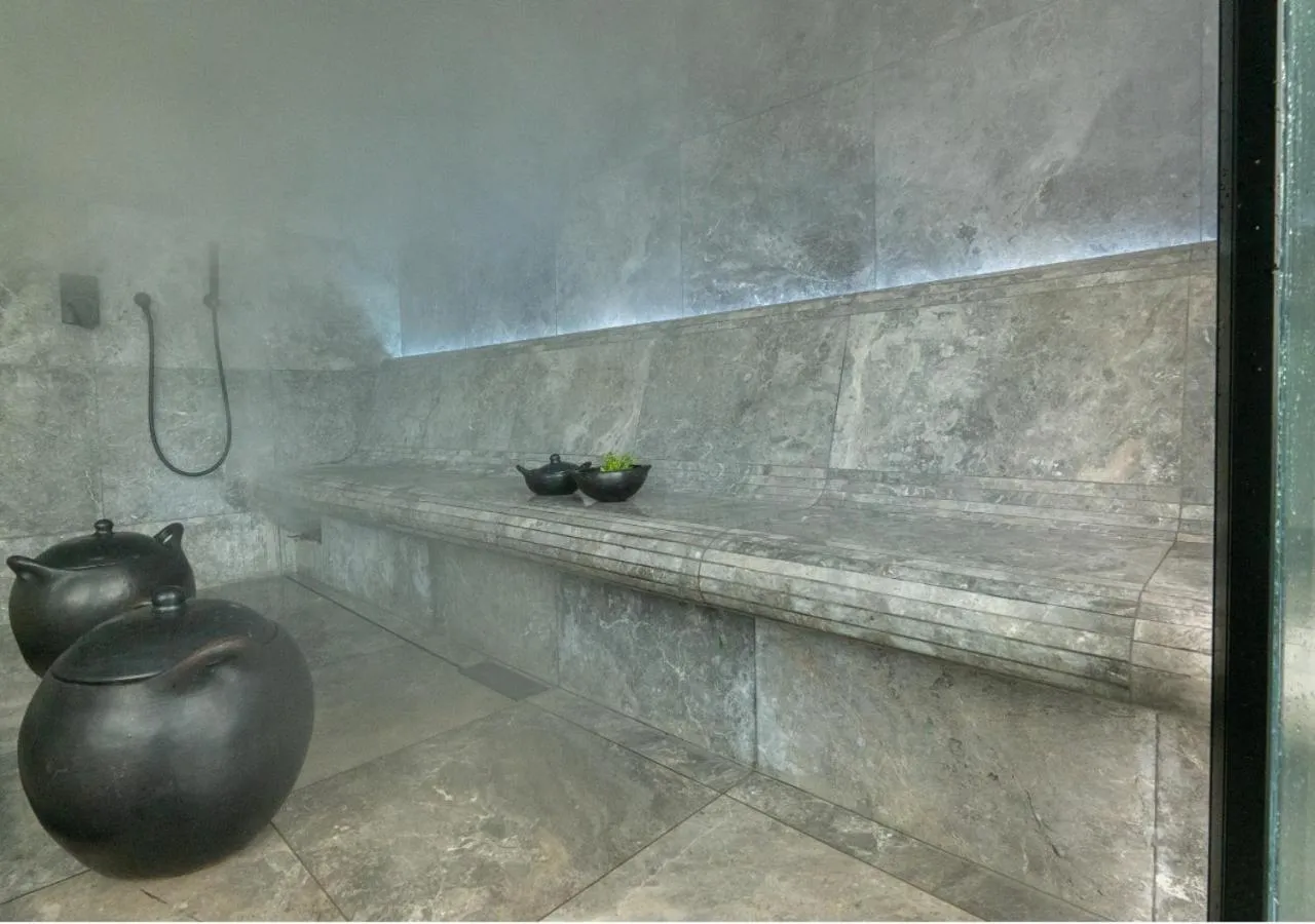 Hot Tub in Hotel Casa Tuirak