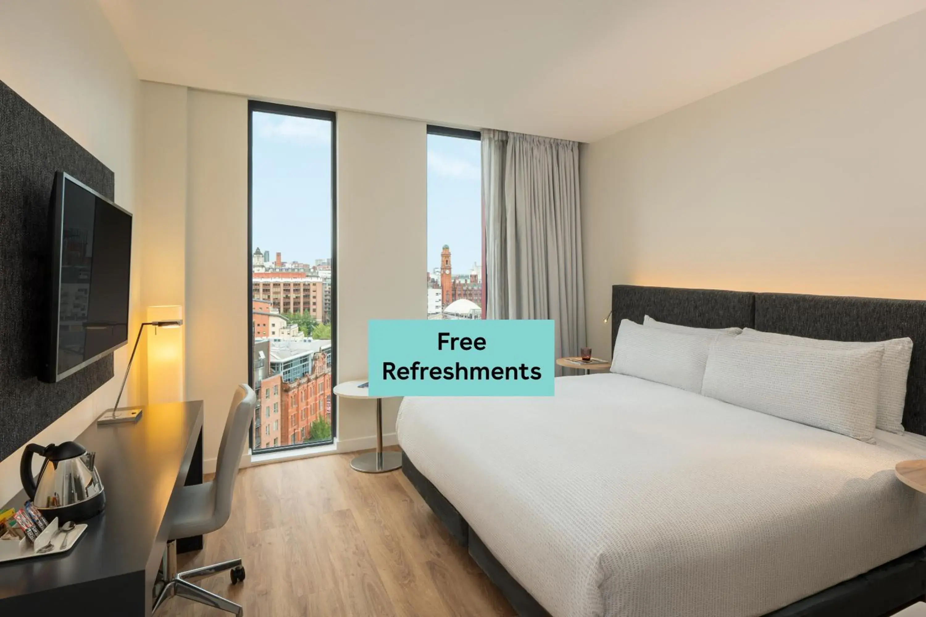 View (from property/room), Bed in INNSiDE by Meliá Manchester View (from property/room), Bed in INNSiDE by Meliá Manchester