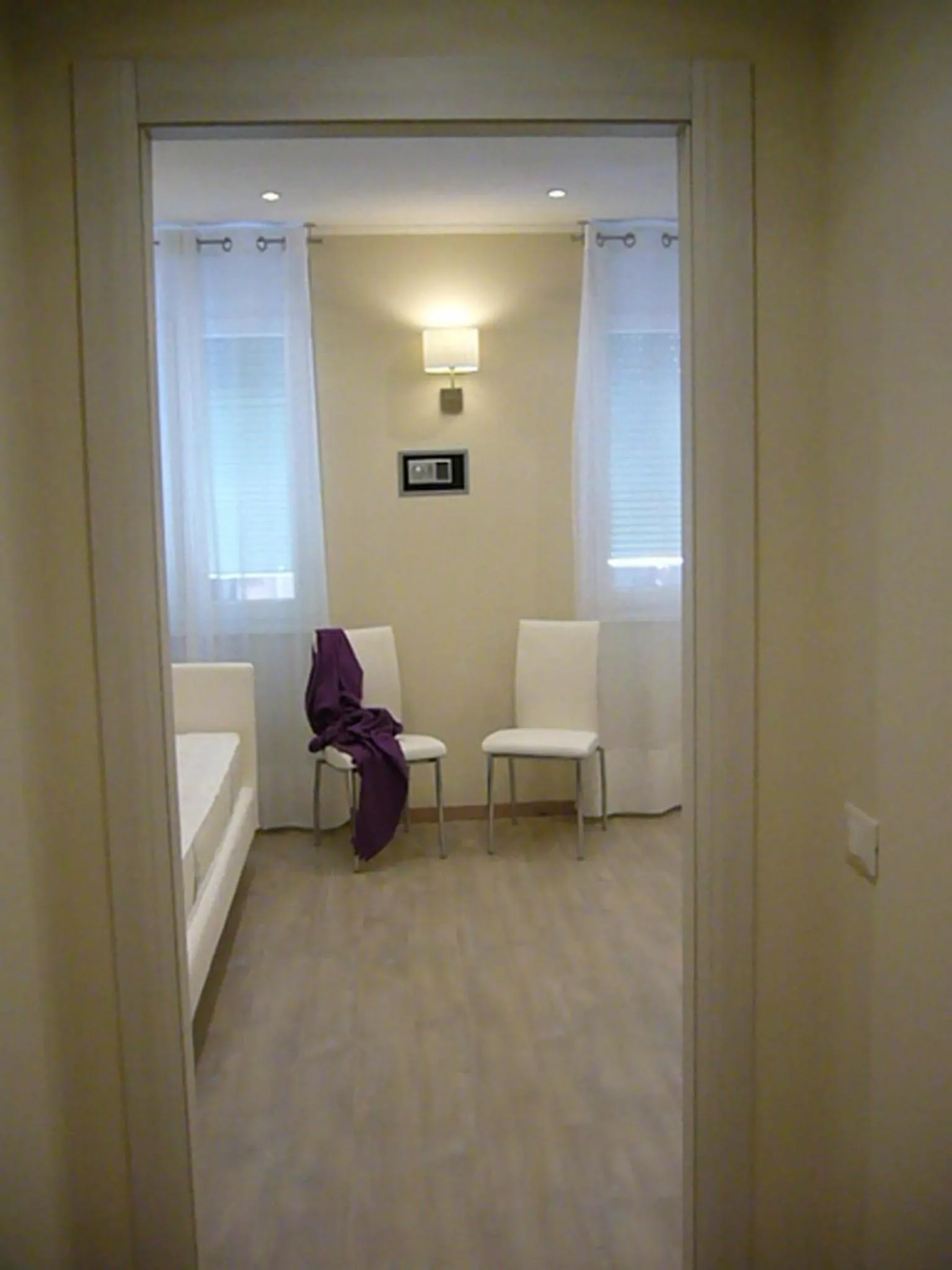 Decorative detail in Grignetti Bed