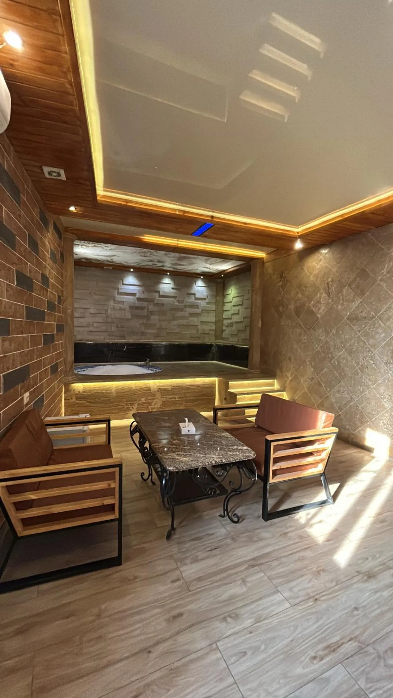 Property building in Aleppo Hotel