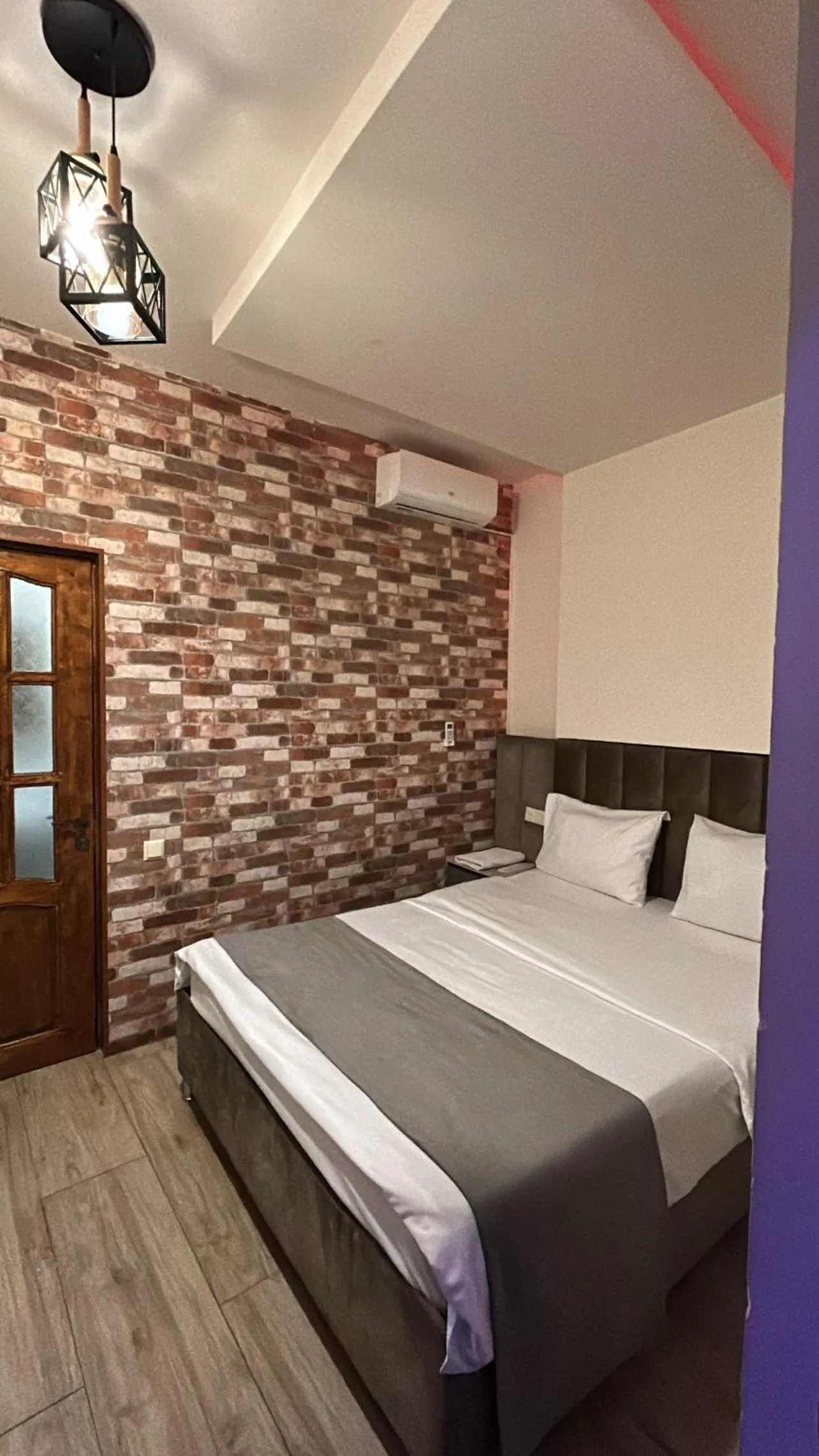 Bedroom, Bed in Aleppo Hotel