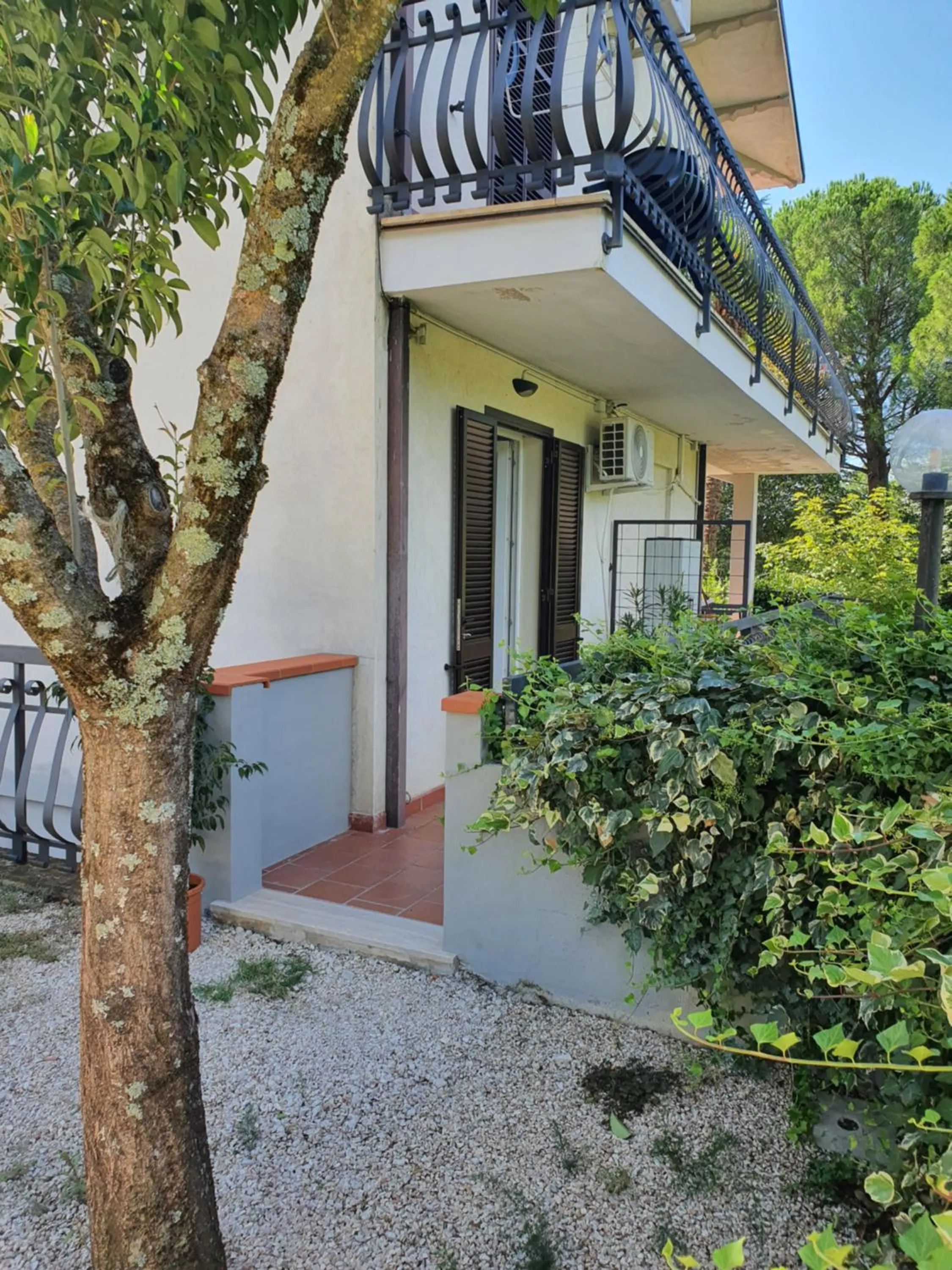 Facade/entrance in B&B Villa Maria