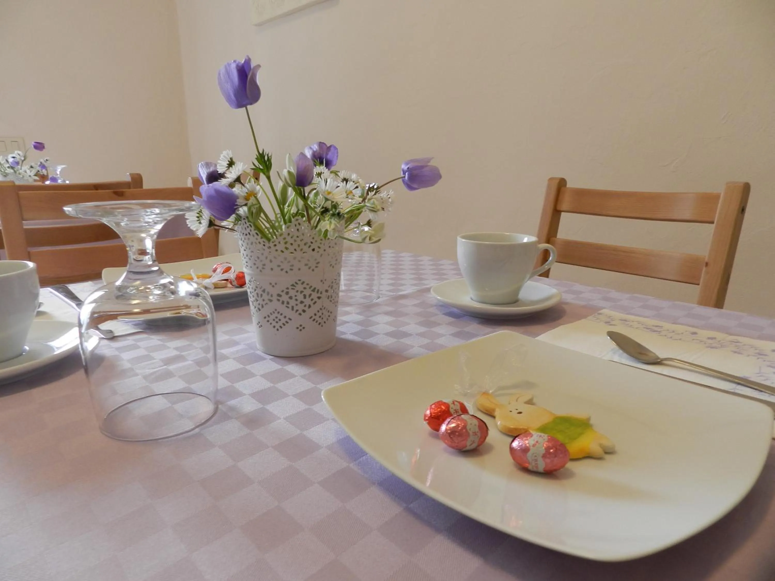 Communal lounge/ TV room in B&B Villa Maria