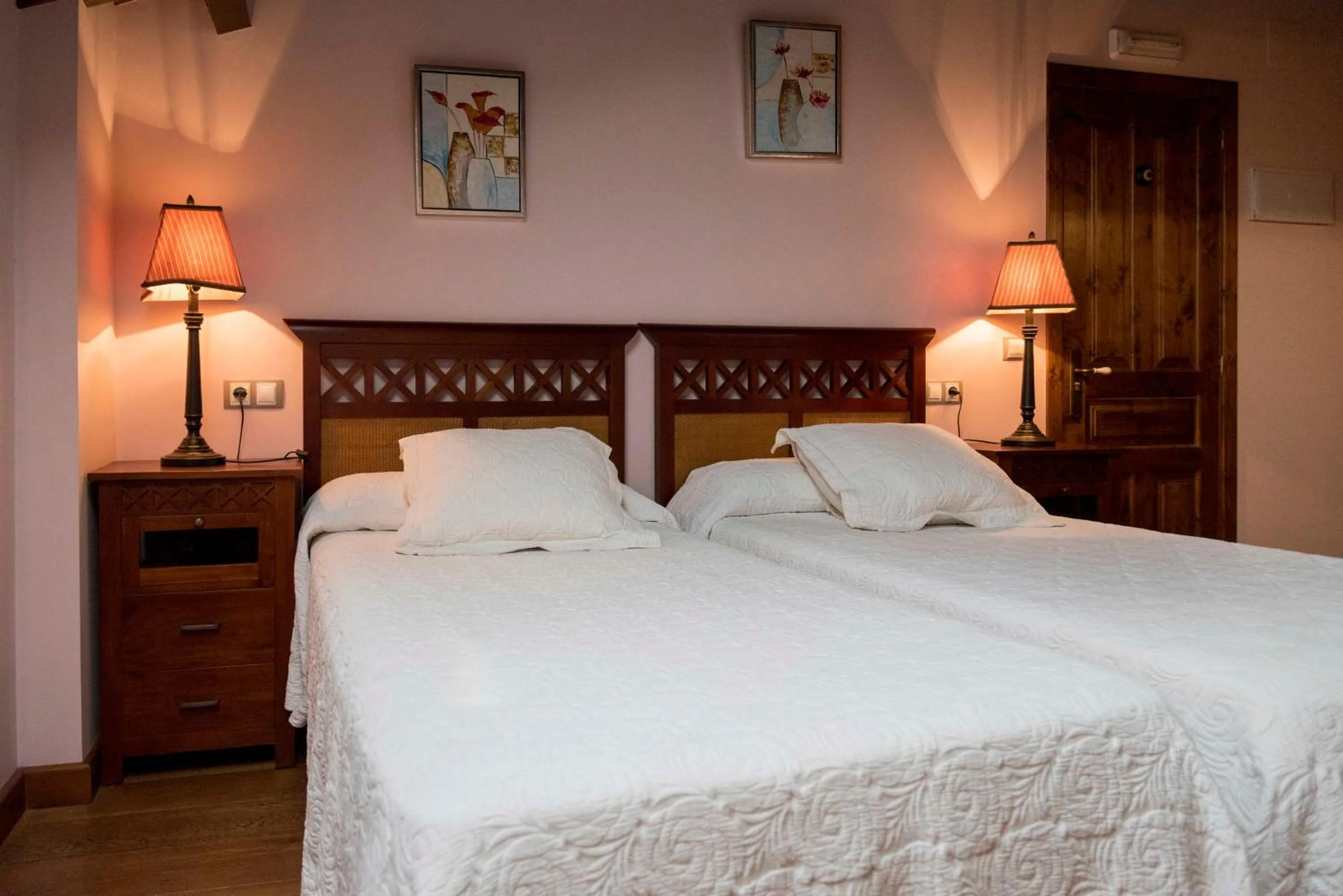 Bed in Hotel Rural Casona Trabadelo