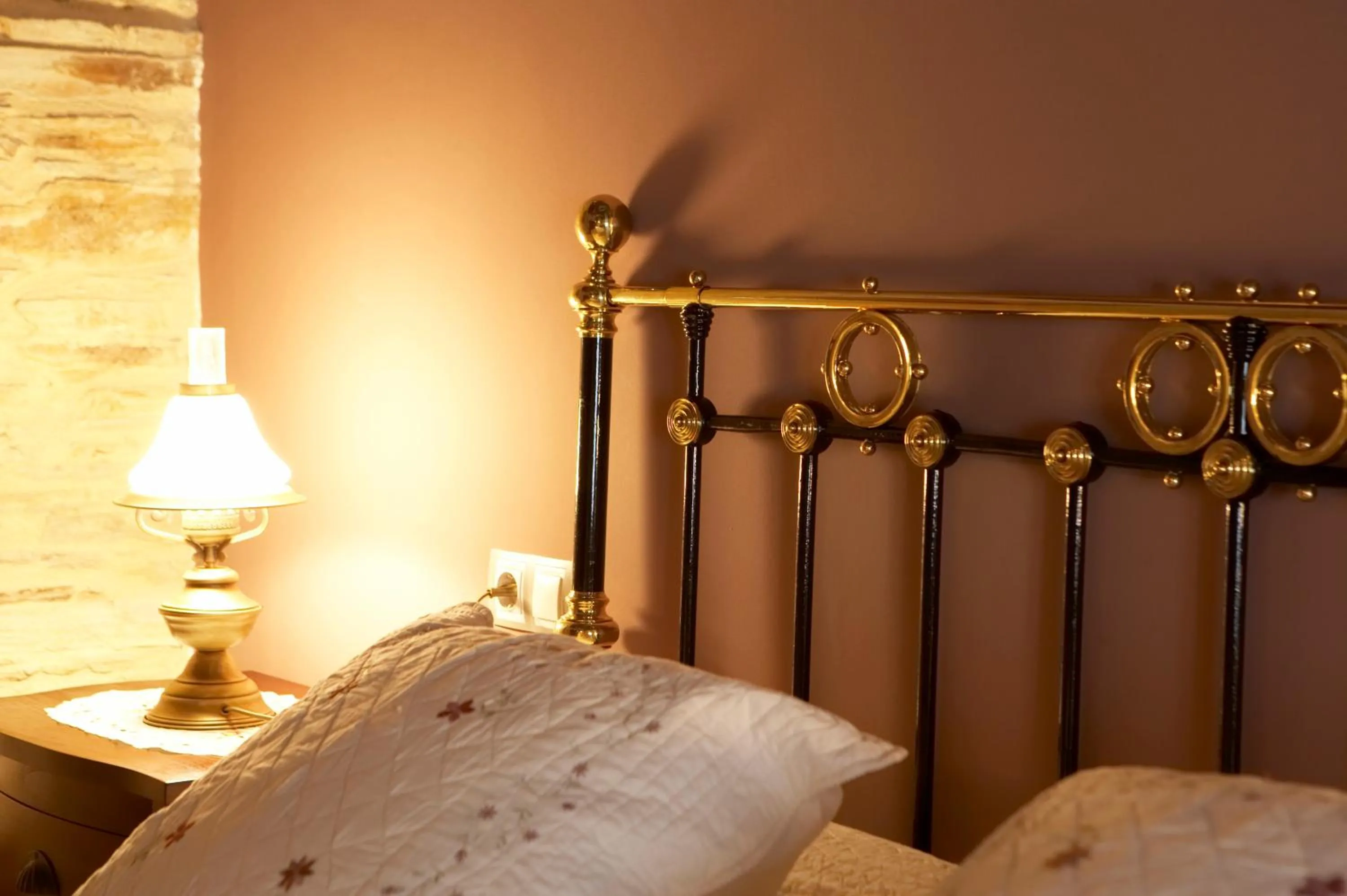 Decorative detail, Bed in Hotel Rural Casona Trabadelo