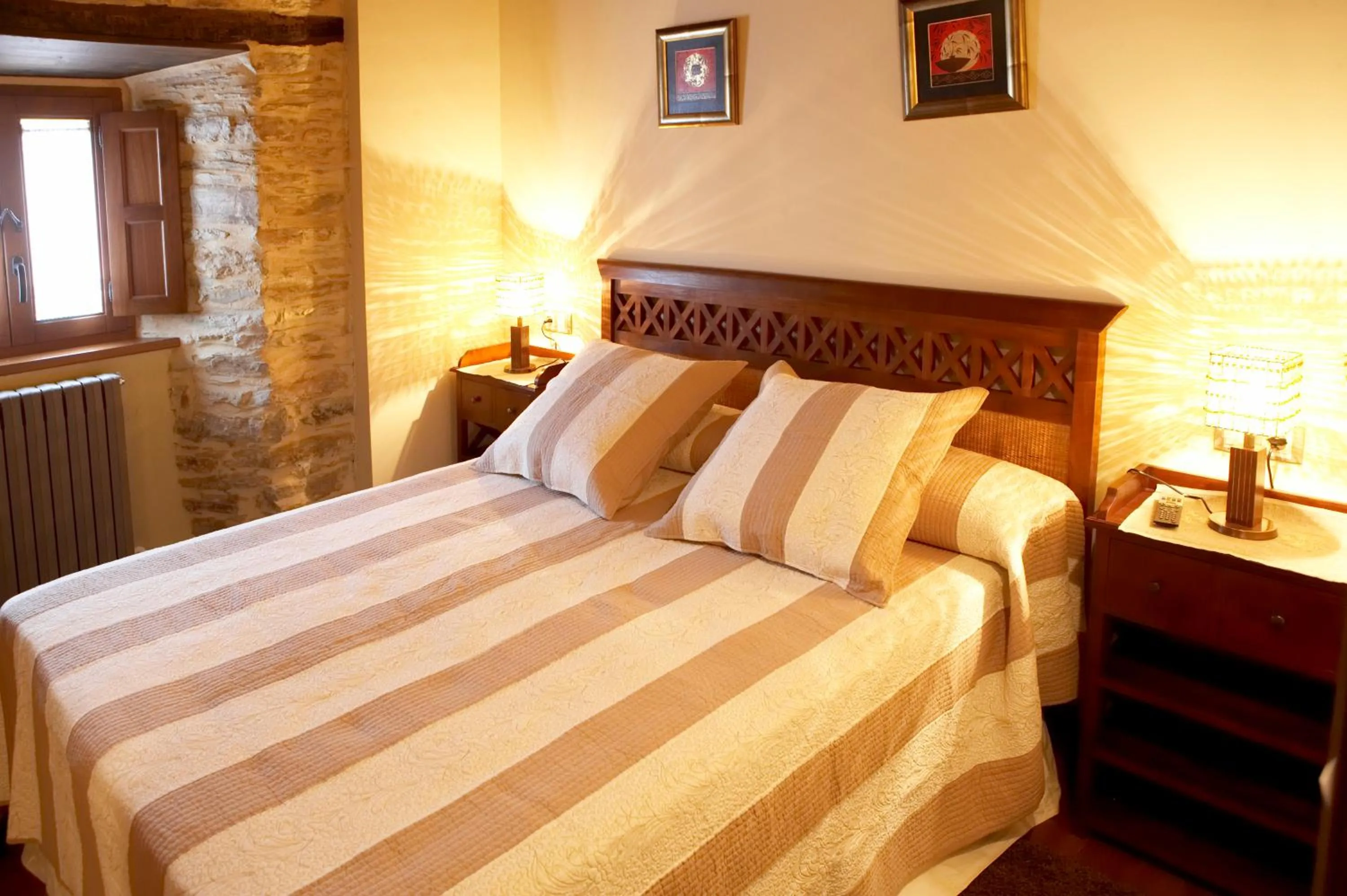 Bed in Hotel Rural Casona Trabadelo