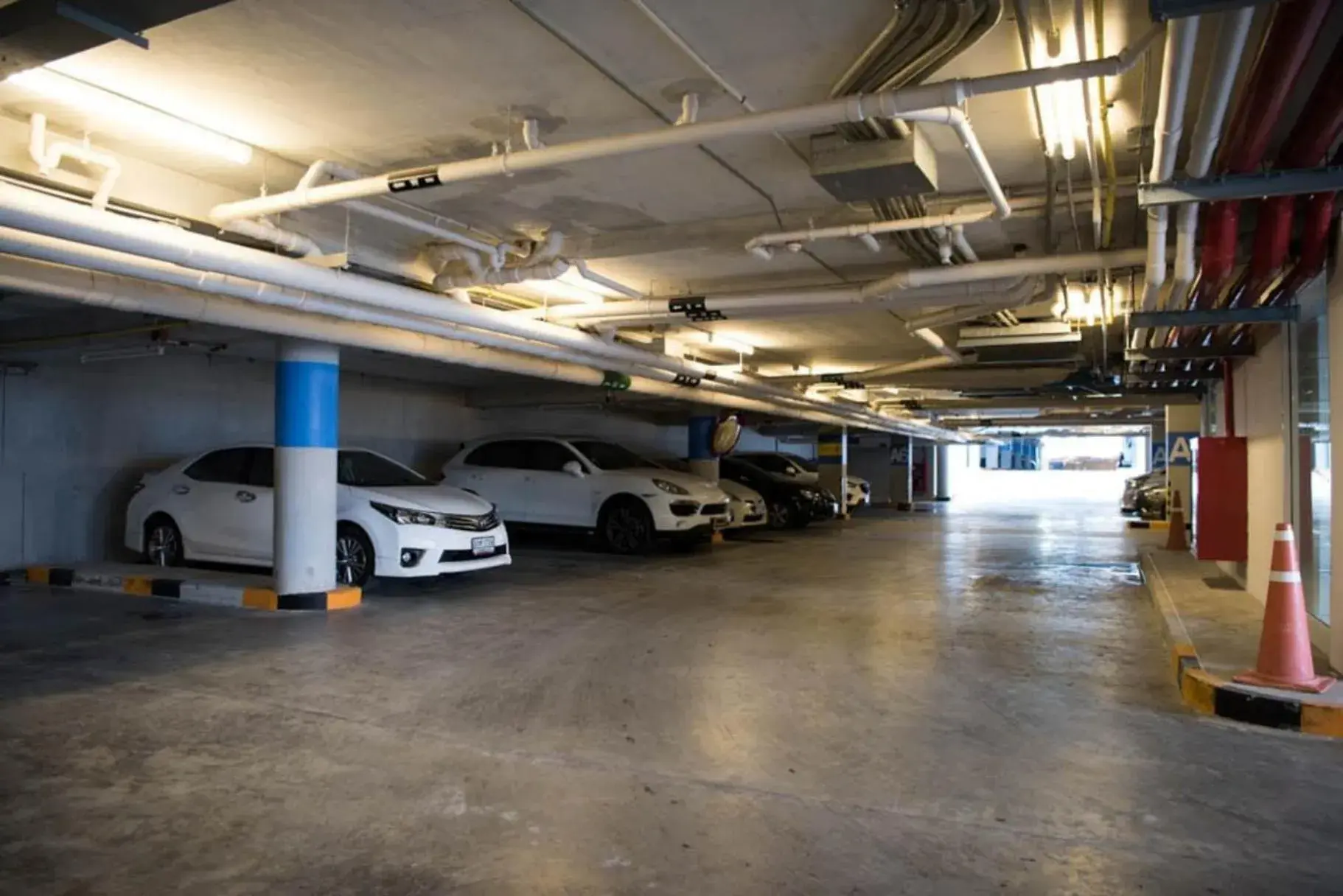 Parking in My Resort HuaHin by Grandroomservices Parking in My Resort HuaHin by Grandroomservices