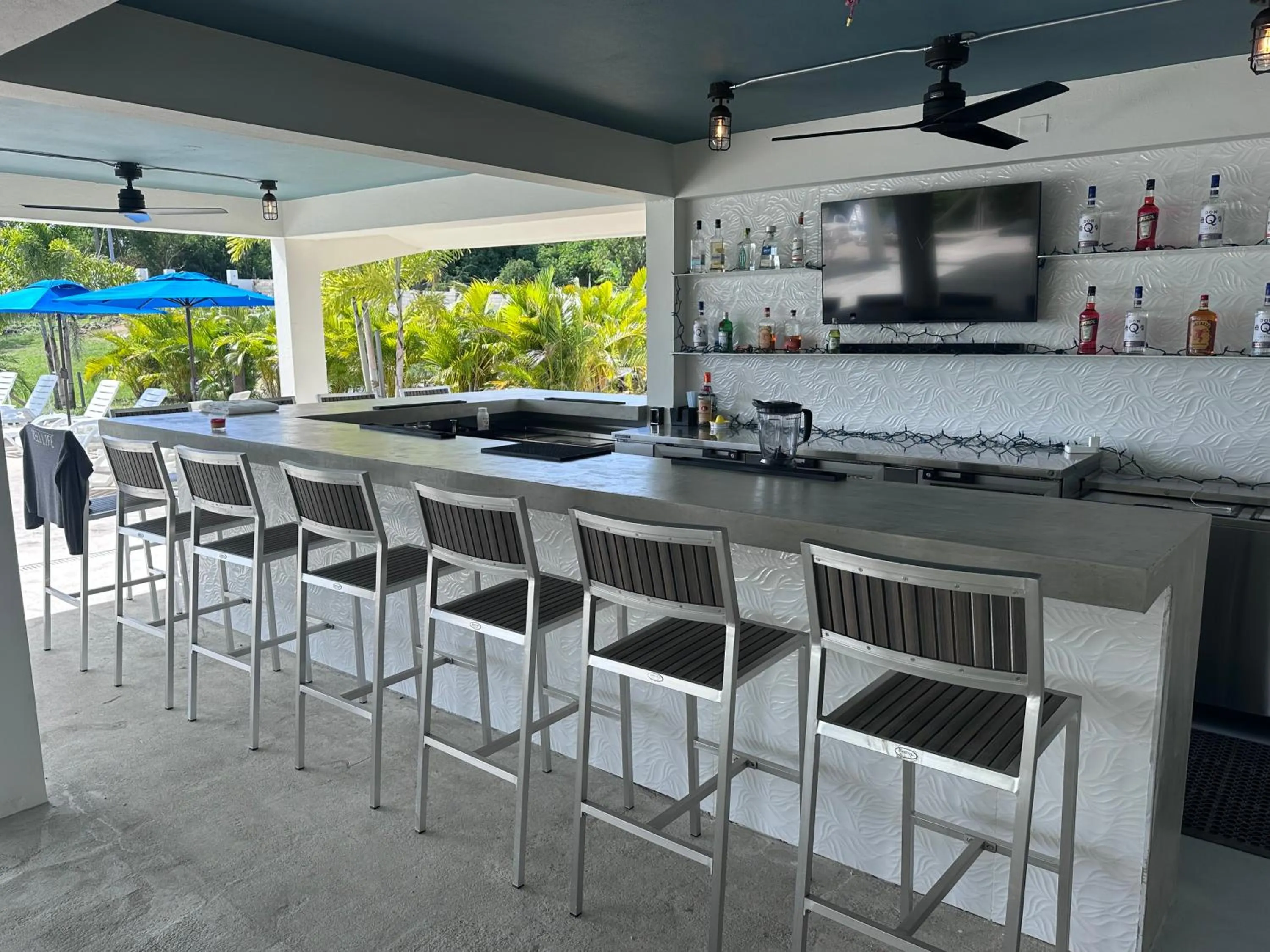Lounge or bar in Club Vieques - Adults Only Resort - LGBT Friendly