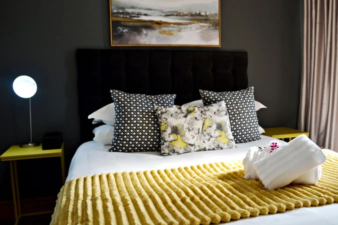 Property building, Bed in Bokmakierie Gastehuis Emalahleni Pty Ltd