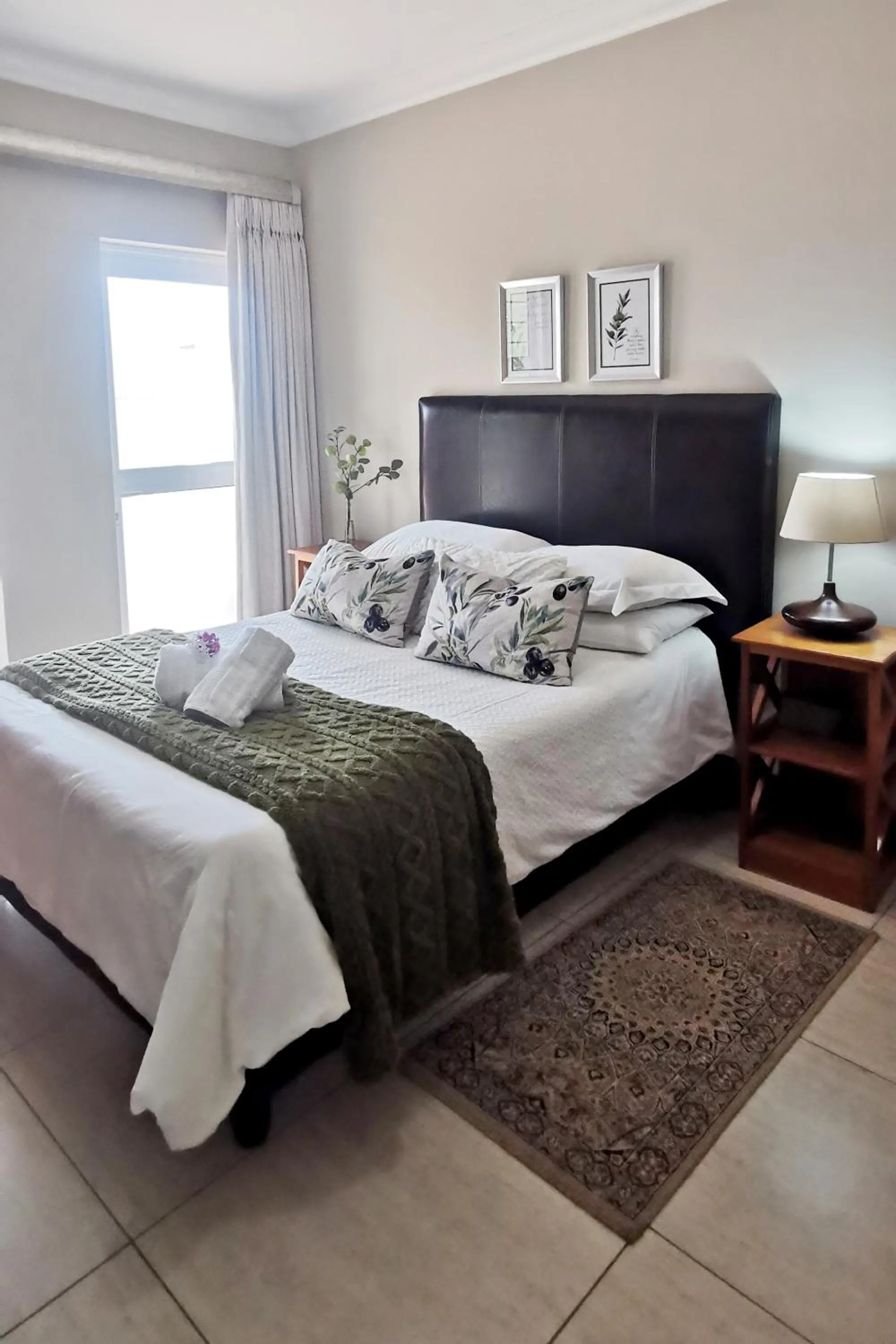 Bedroom, Bed in Bokmakierie Gastehuis Emalahleni Pty Ltd