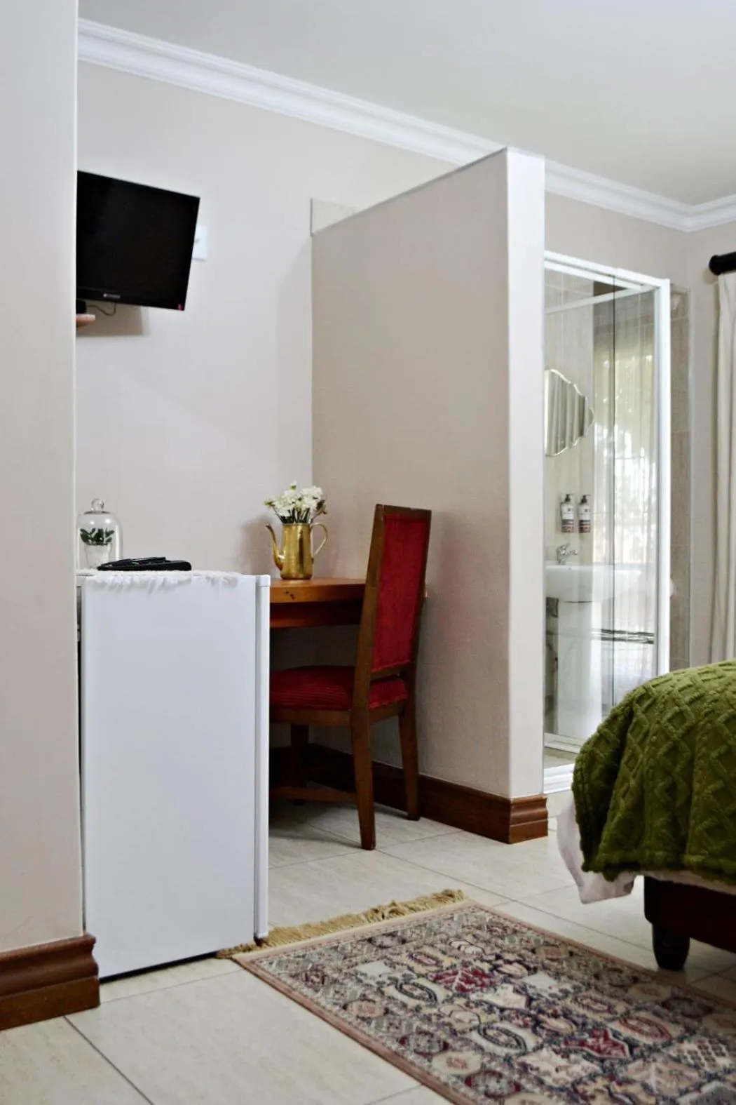 Bedroom in Bokmakierie Gastehuis Emalahleni Pty Ltd