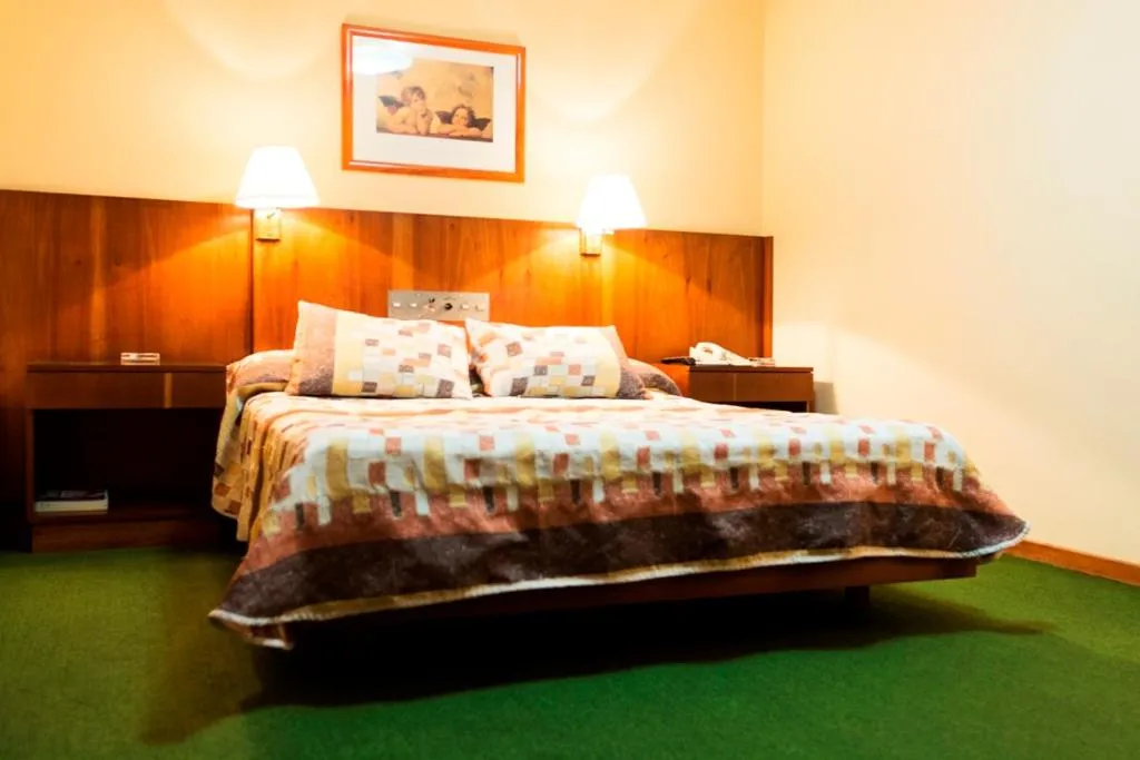 Bed in Hotel del Jardín