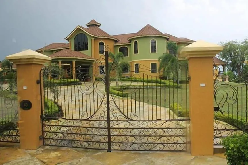 Milbrooks Resort Jamaica