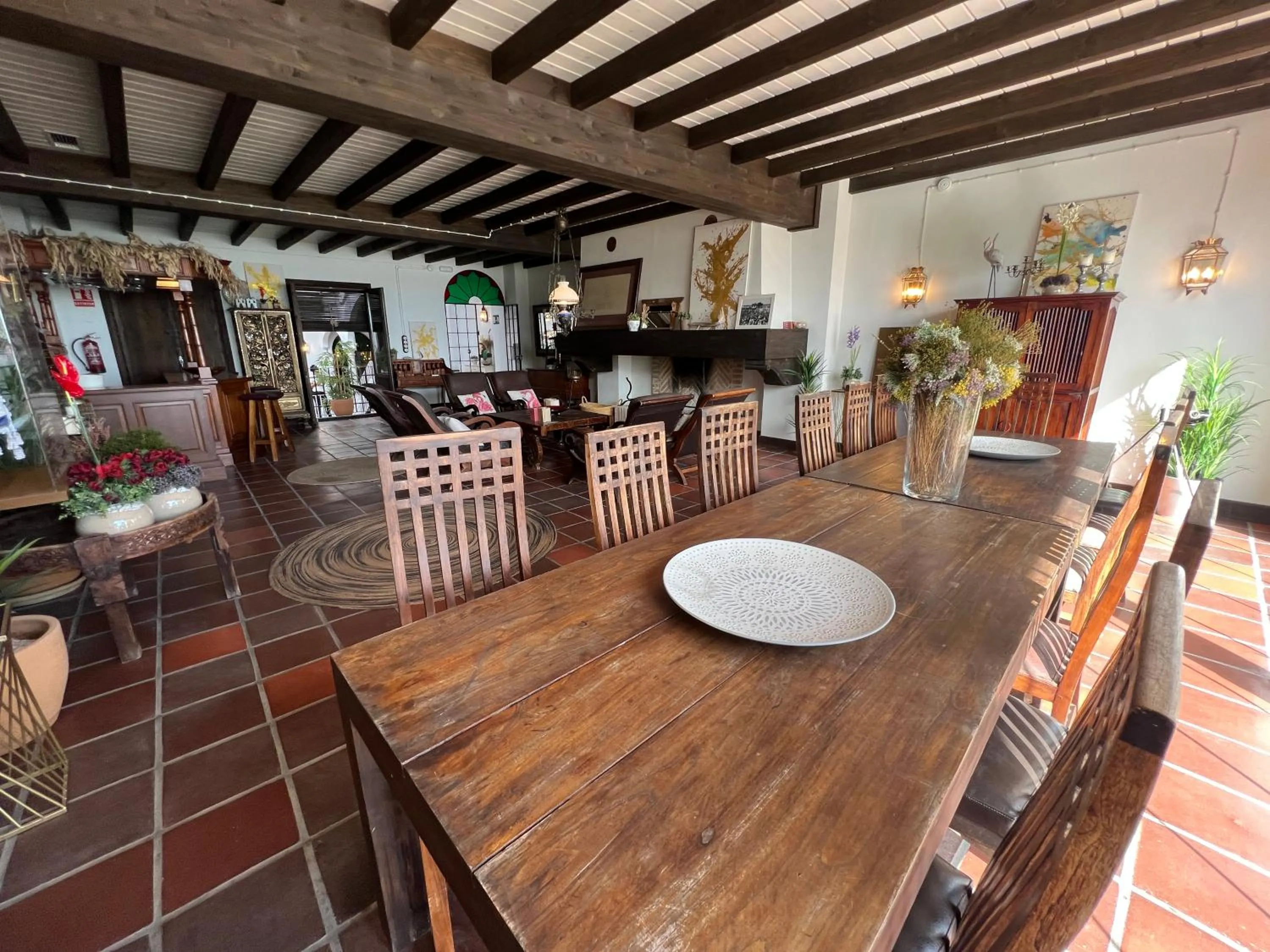 Living room in ON Acebuchal 23