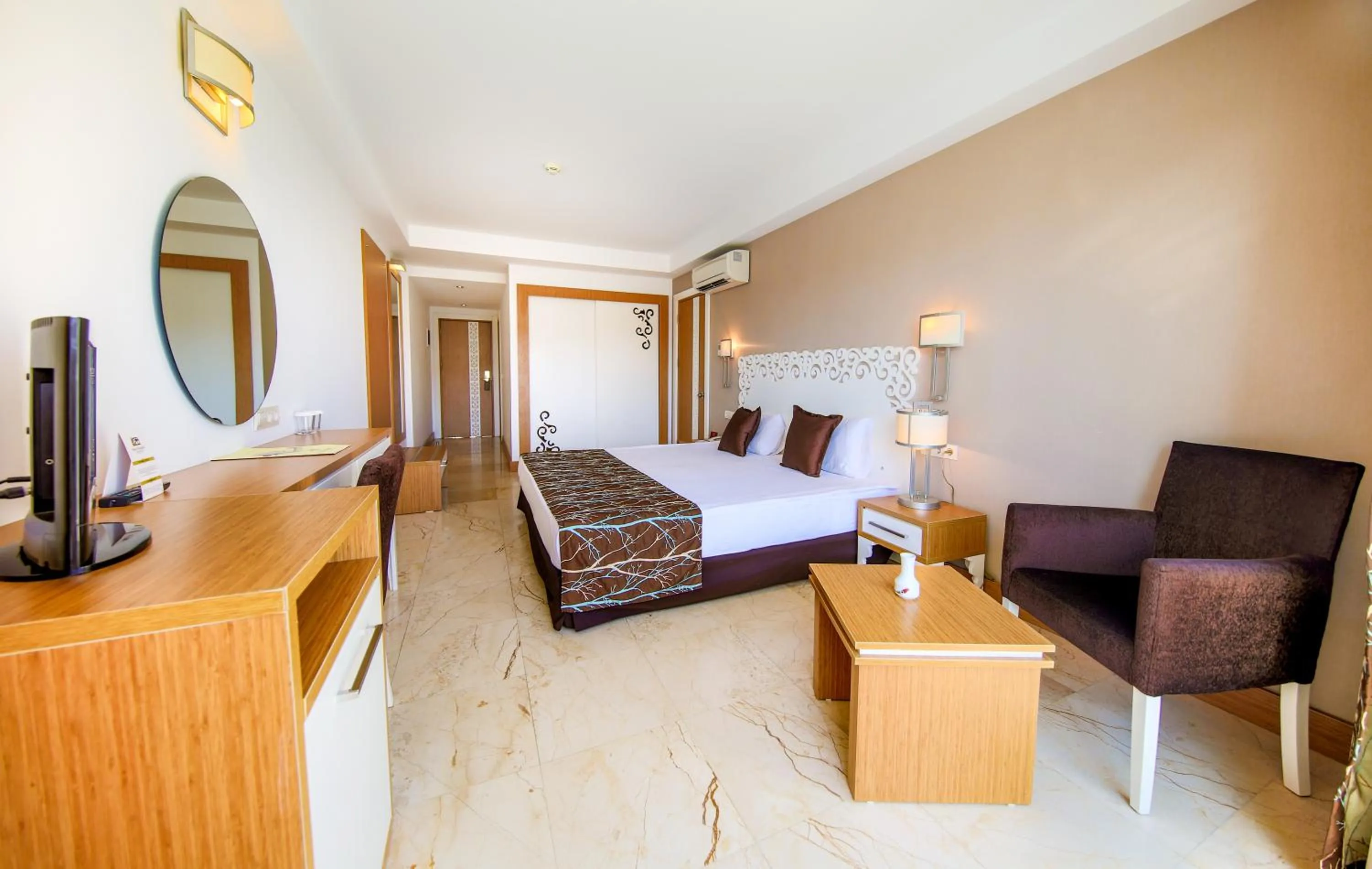 Bedroom in Horus Paradise Resort - Ultra All Inclusive